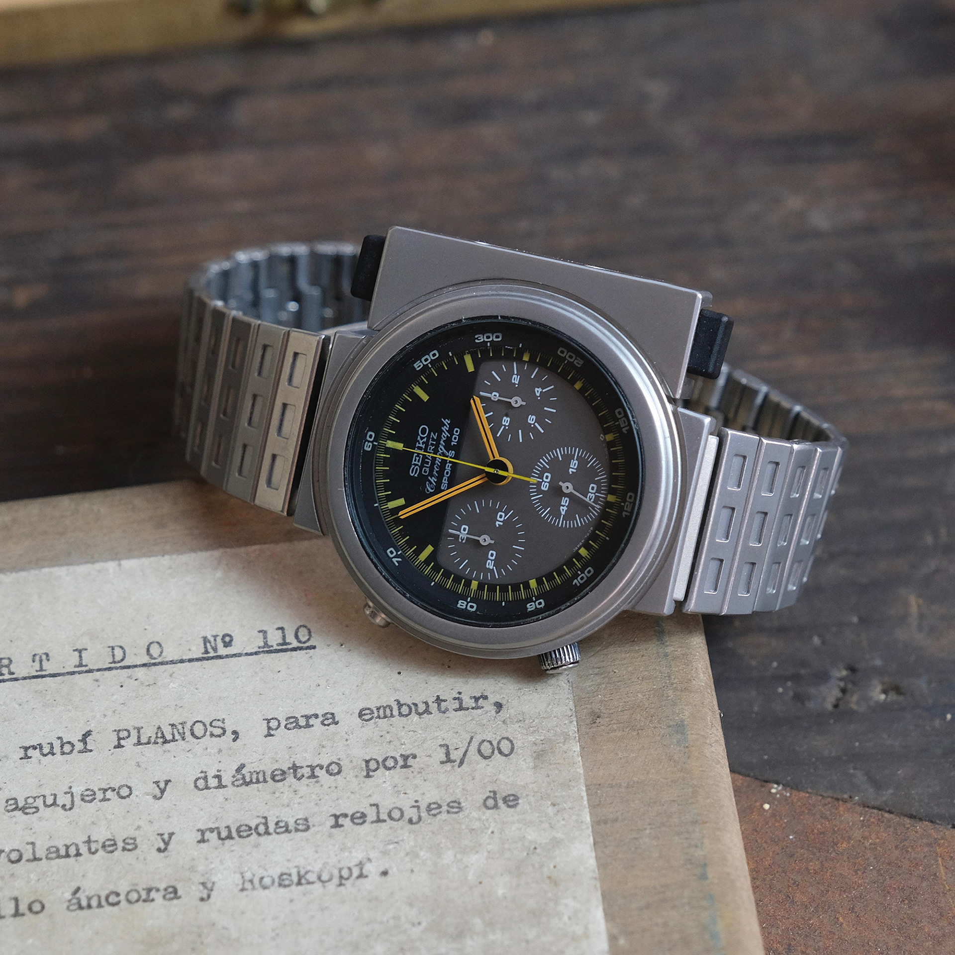 © WATCH GARAGE