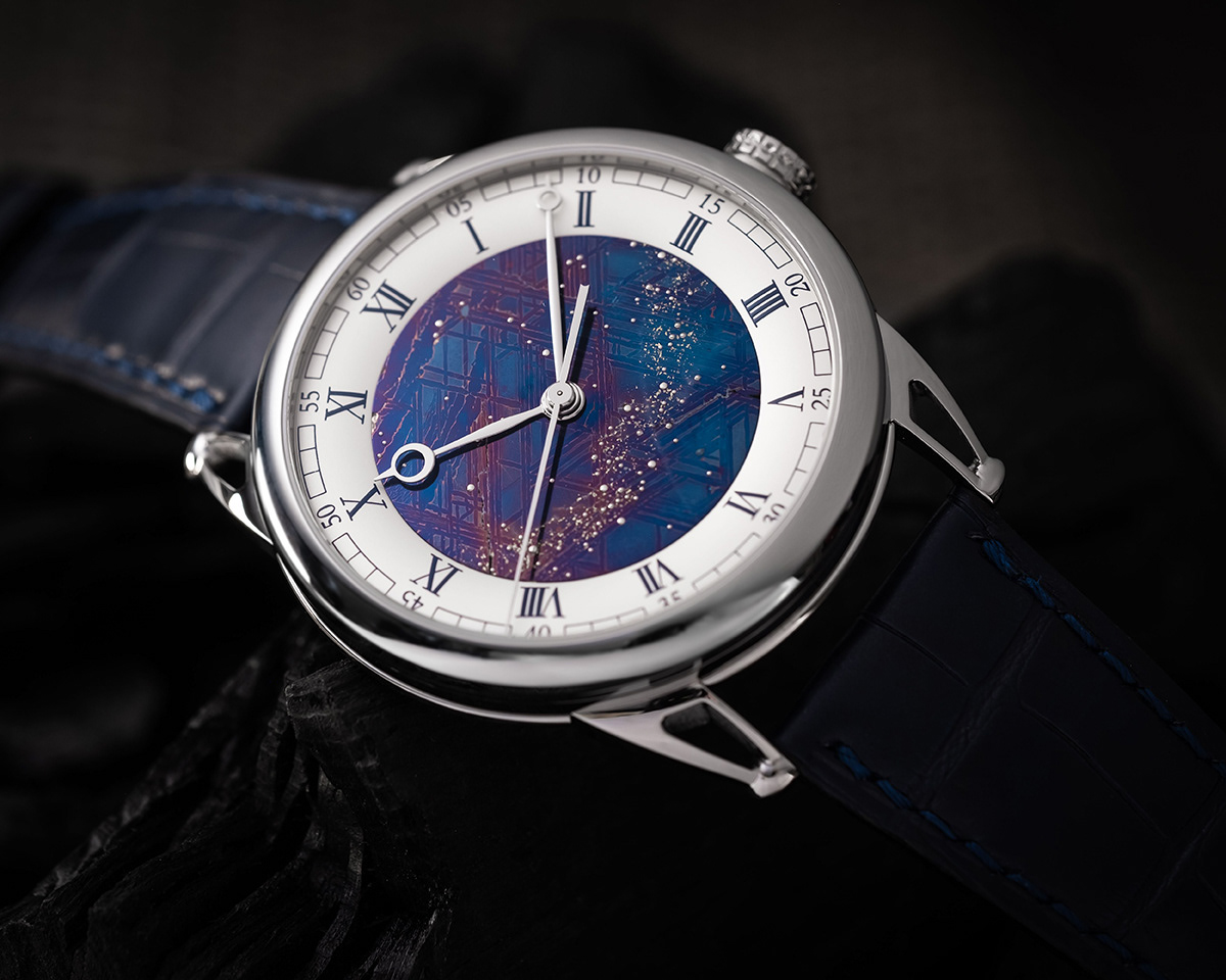 © De Bethune