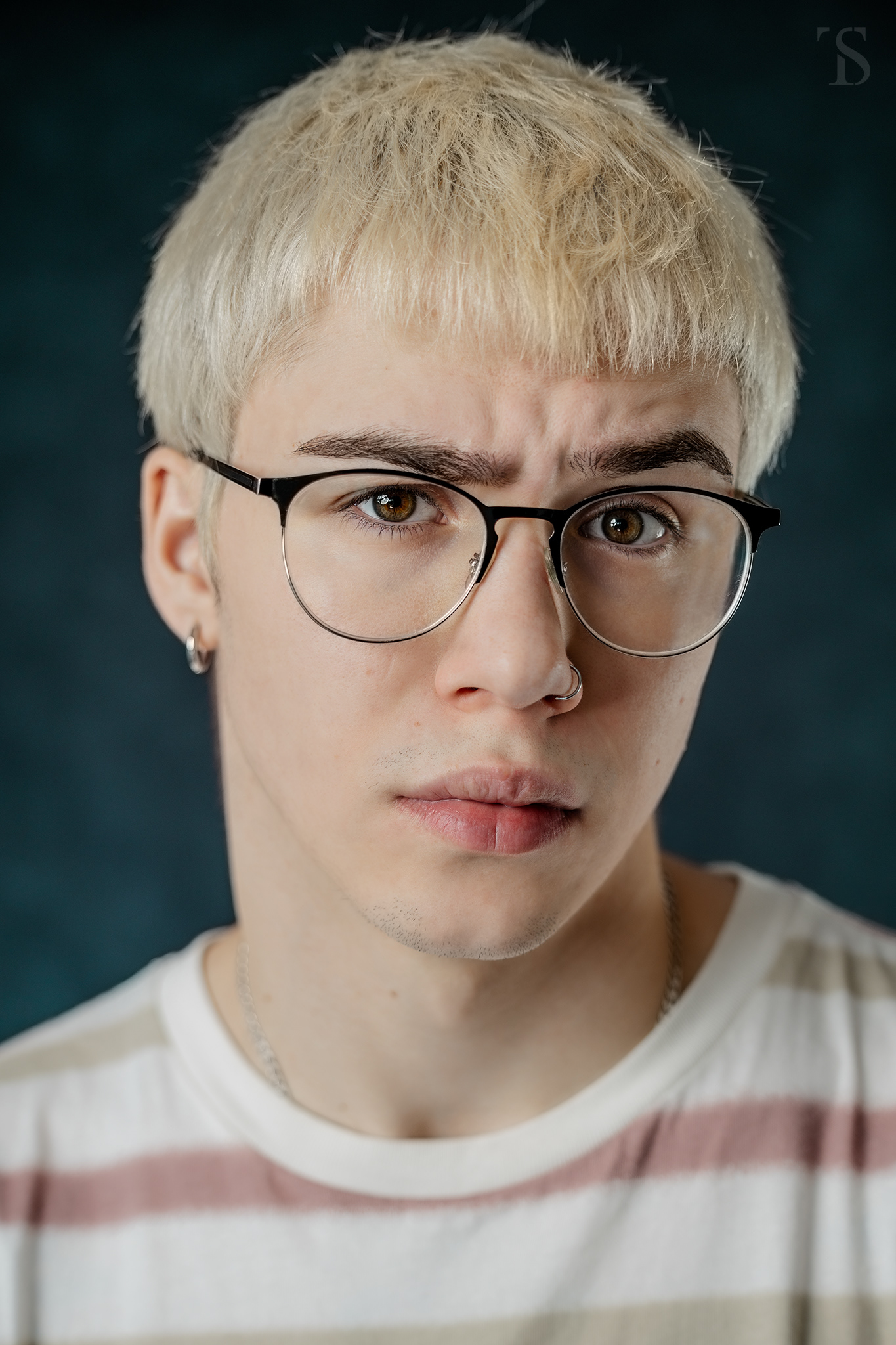 Model: Szymon Skorupa