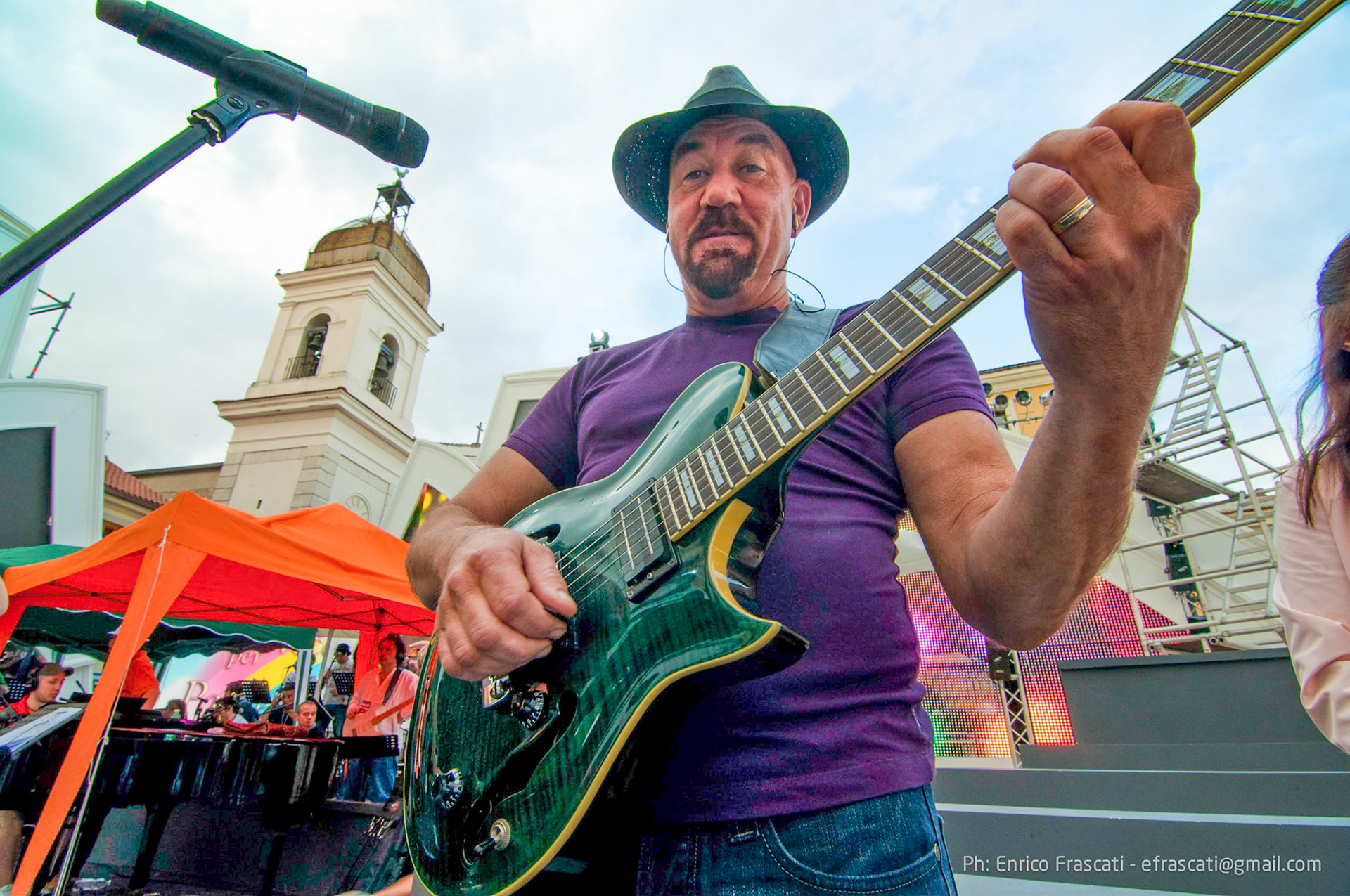 Michael Sembello, 2009