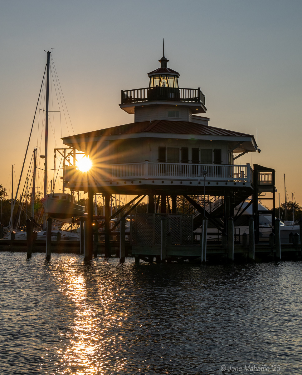 Sunburst @ Sunset @ Choptank River Lighthouse
