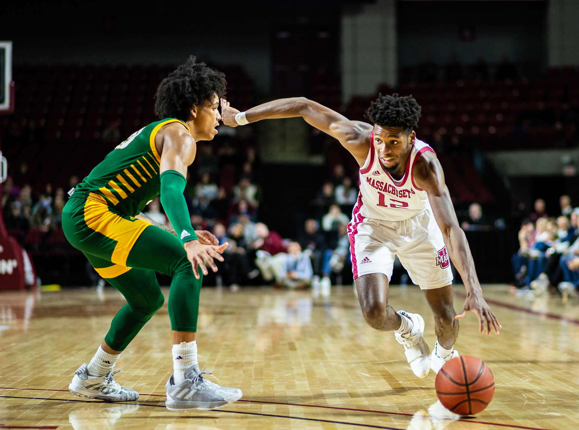 The University of Massachusetts men's basketball team defeated George Mason with a final score of 69-67 at the Mullins Center on Feb. 9.