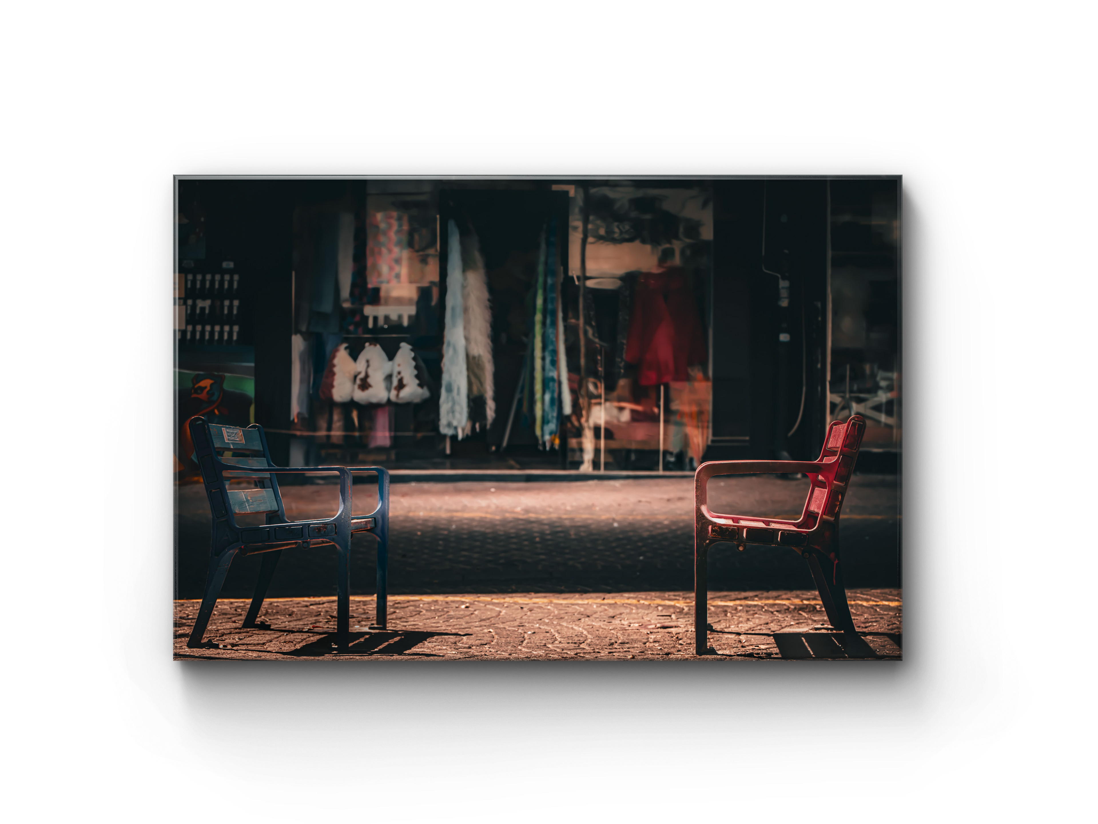 085 | Silent Conversations | 5K Resolution HQ | Open Edition