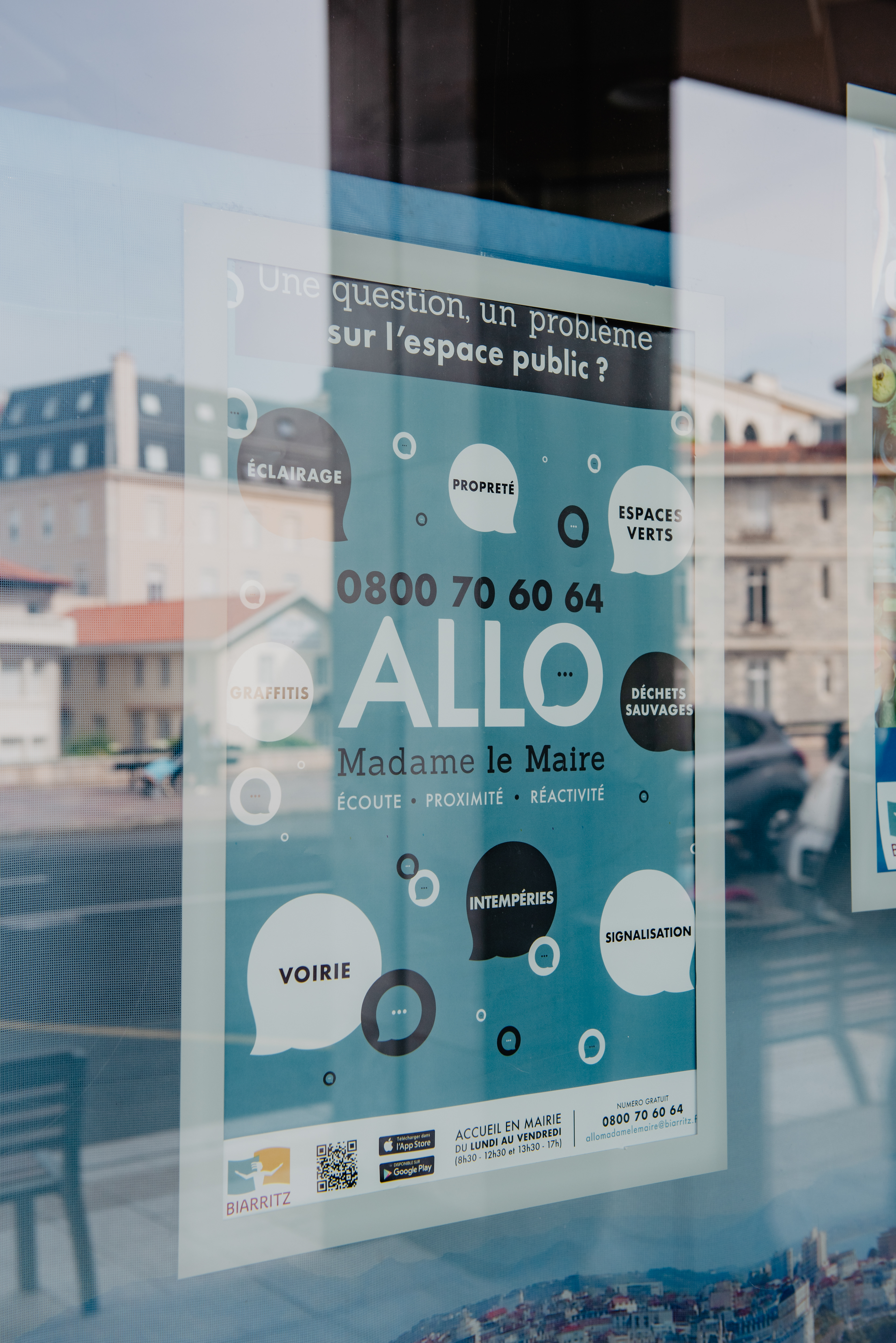 Création affiche : Allô Mme le Maire