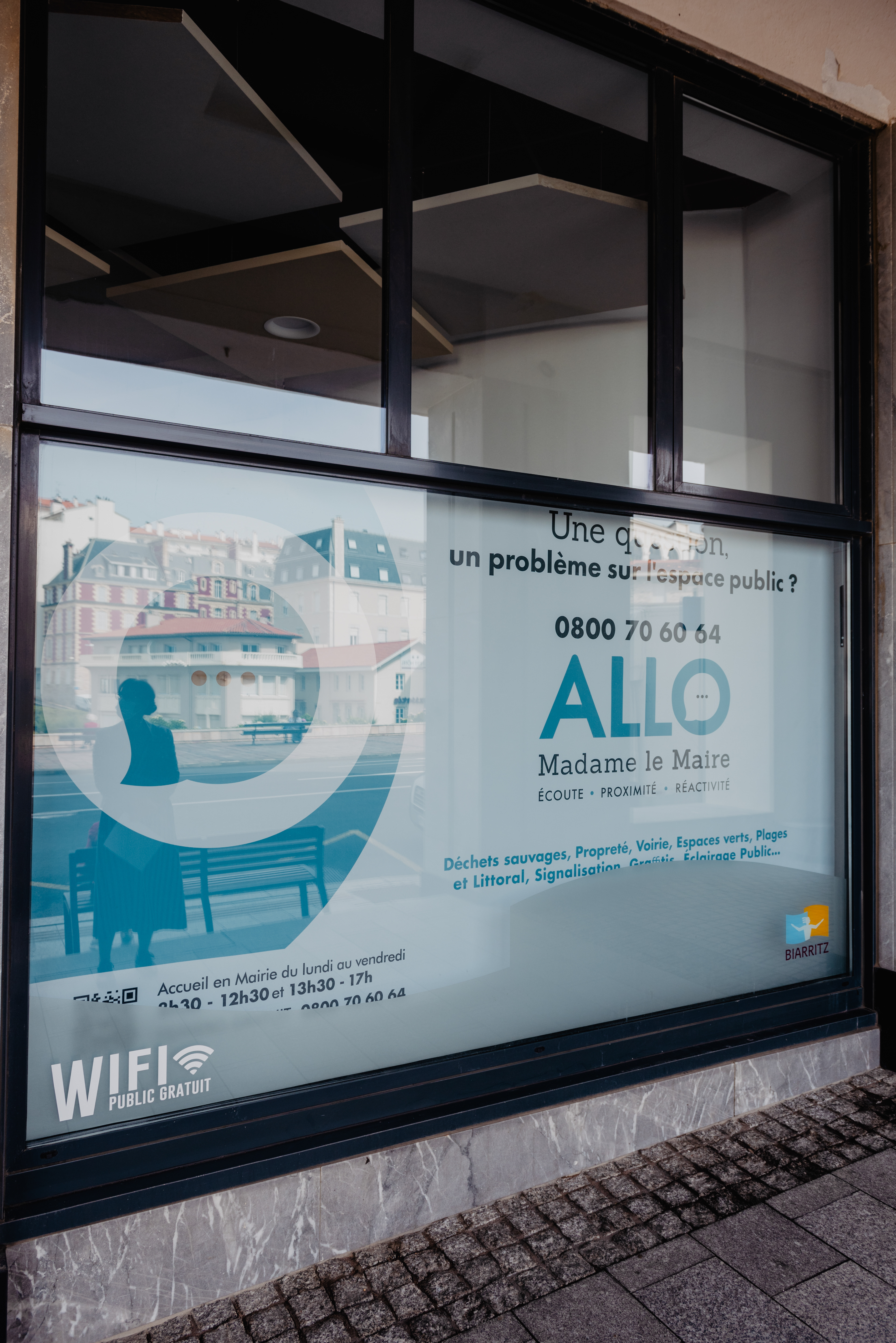 Création affiche : Allô Mme le Maire