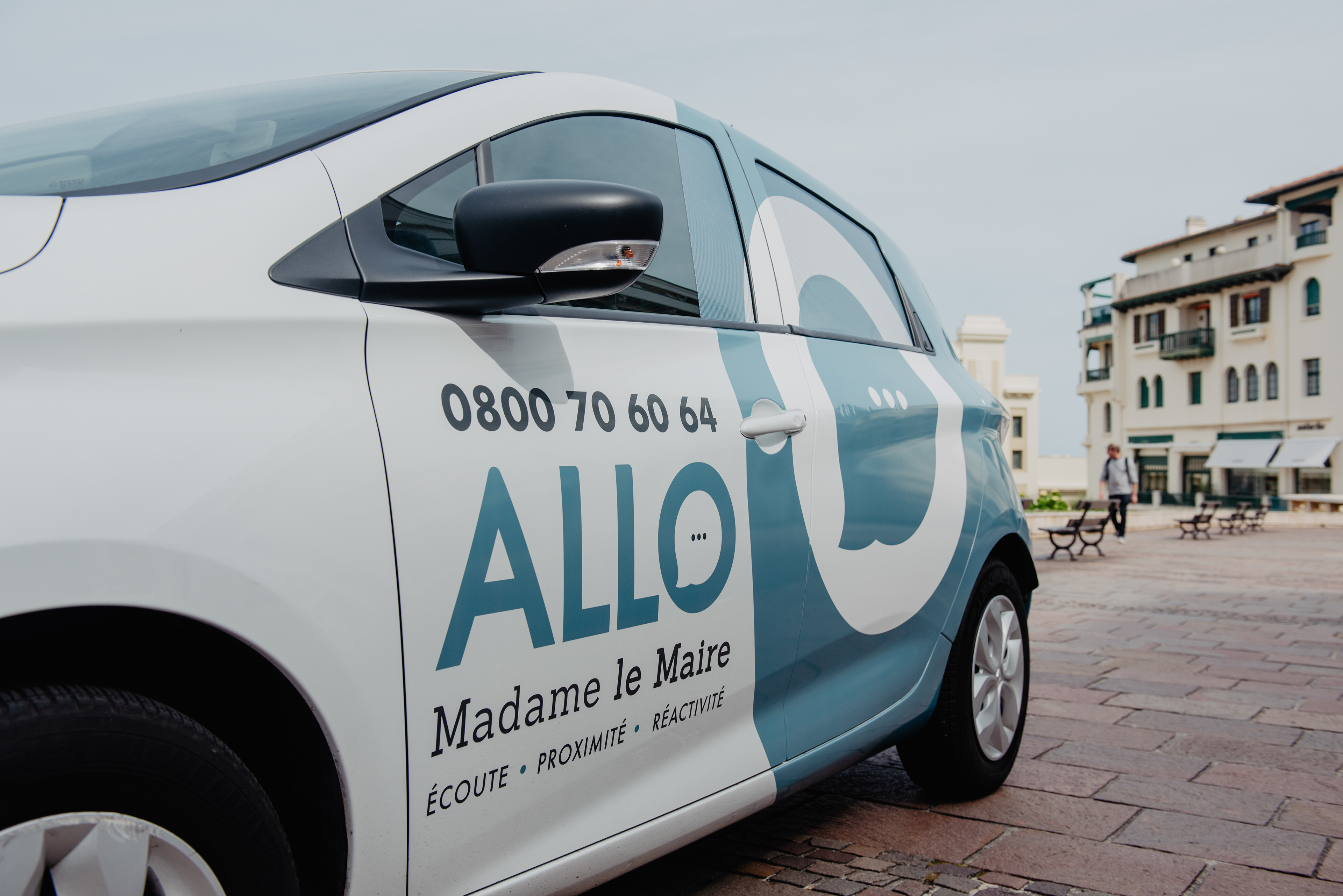 Covering voiture Allô Mme le Maire