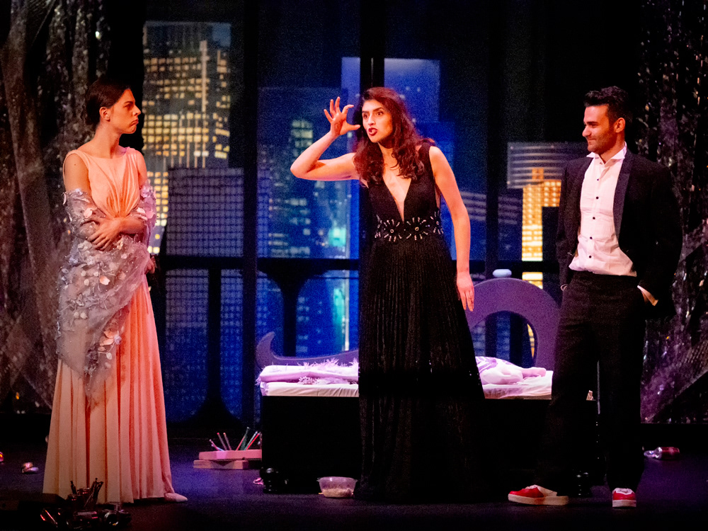 Biteatral - Sabıkalı Kalpler