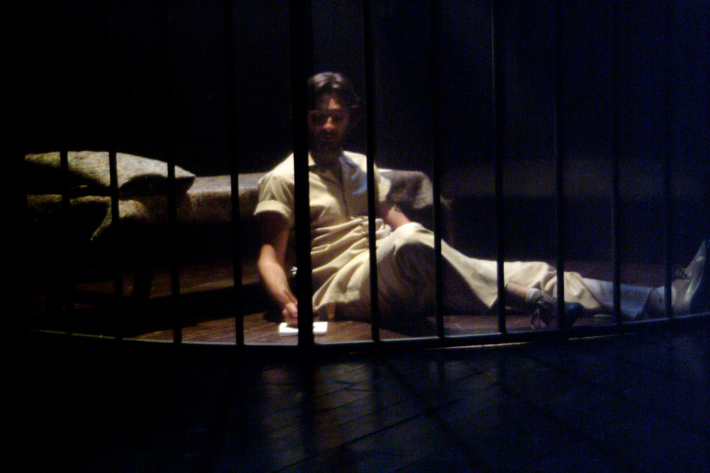 Tiyatro Stüdyosu - Nehrin Solgun Yüzü