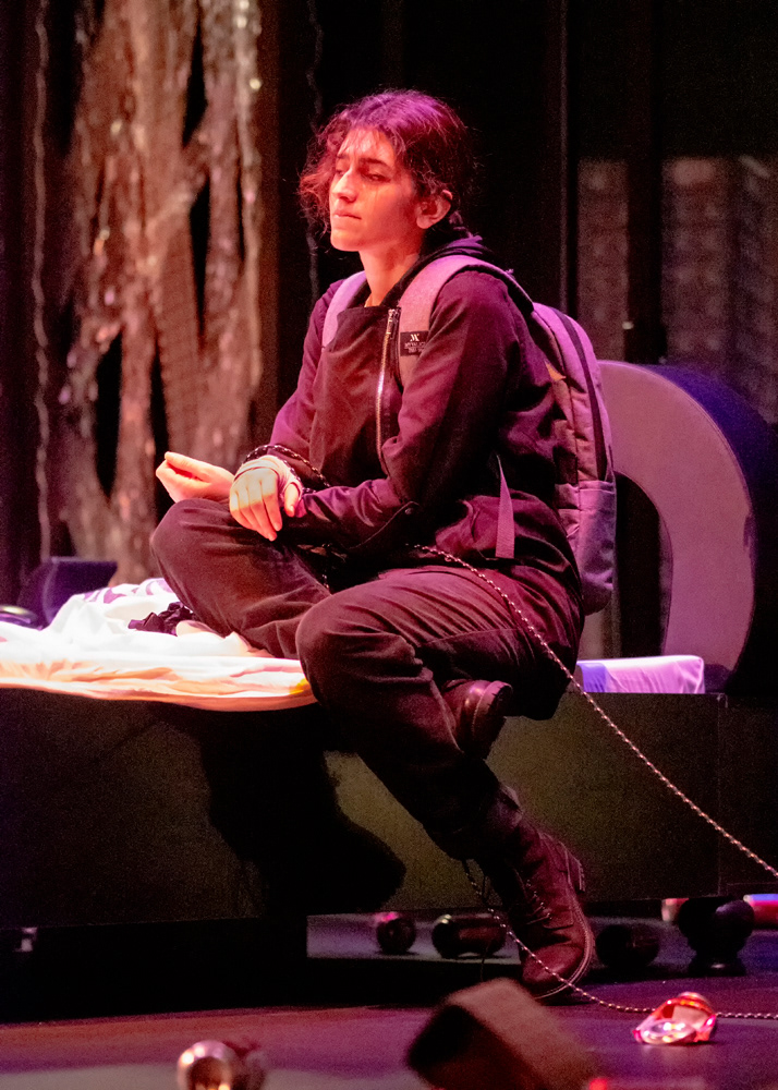 Biteatral - Sabıkalı Kalpler