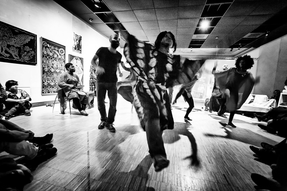 Emre Koyuncuoğlu - Afrika Dansı