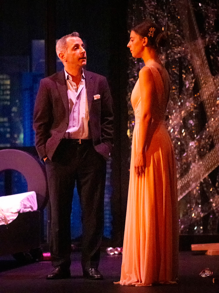 Biteatral - Sabıkalı Kalpler