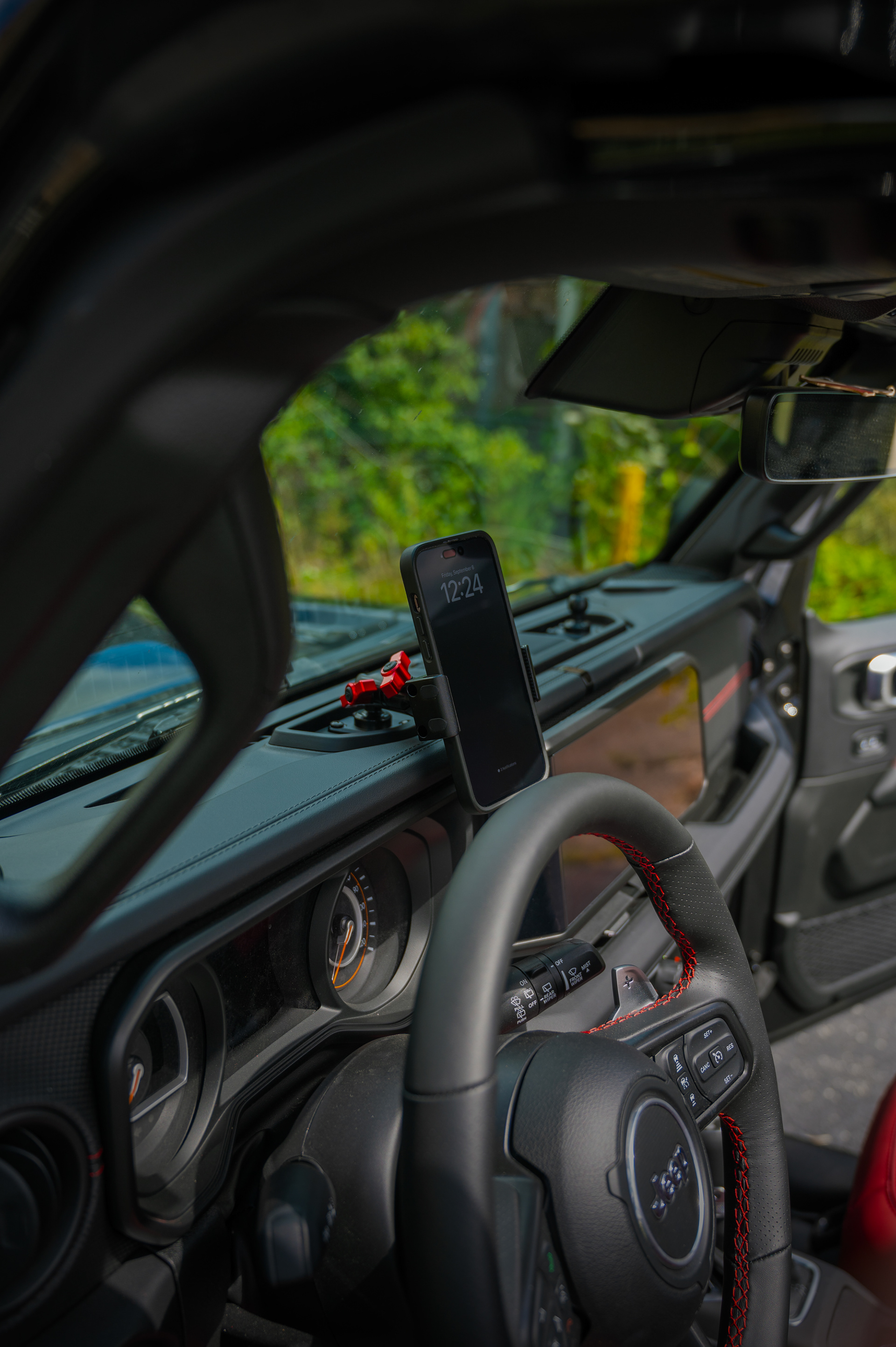 Angle #2 for Tackform's phone mount