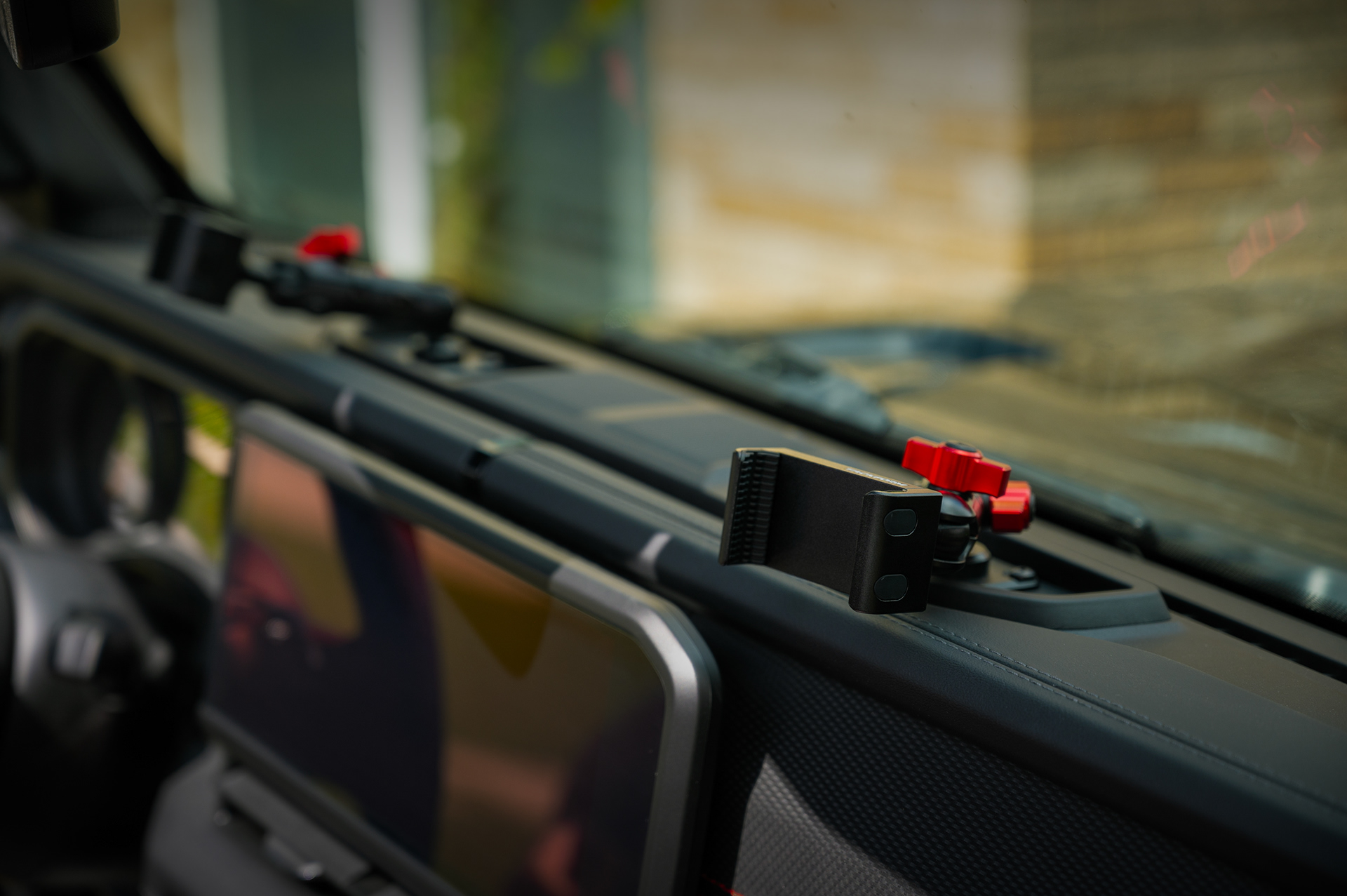 Angle #4 for Tackform's phone mount