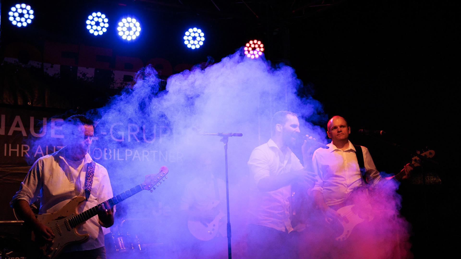 Local cover band, Offbeat, at the Kaiserslautern Altstadtfest in June 2023