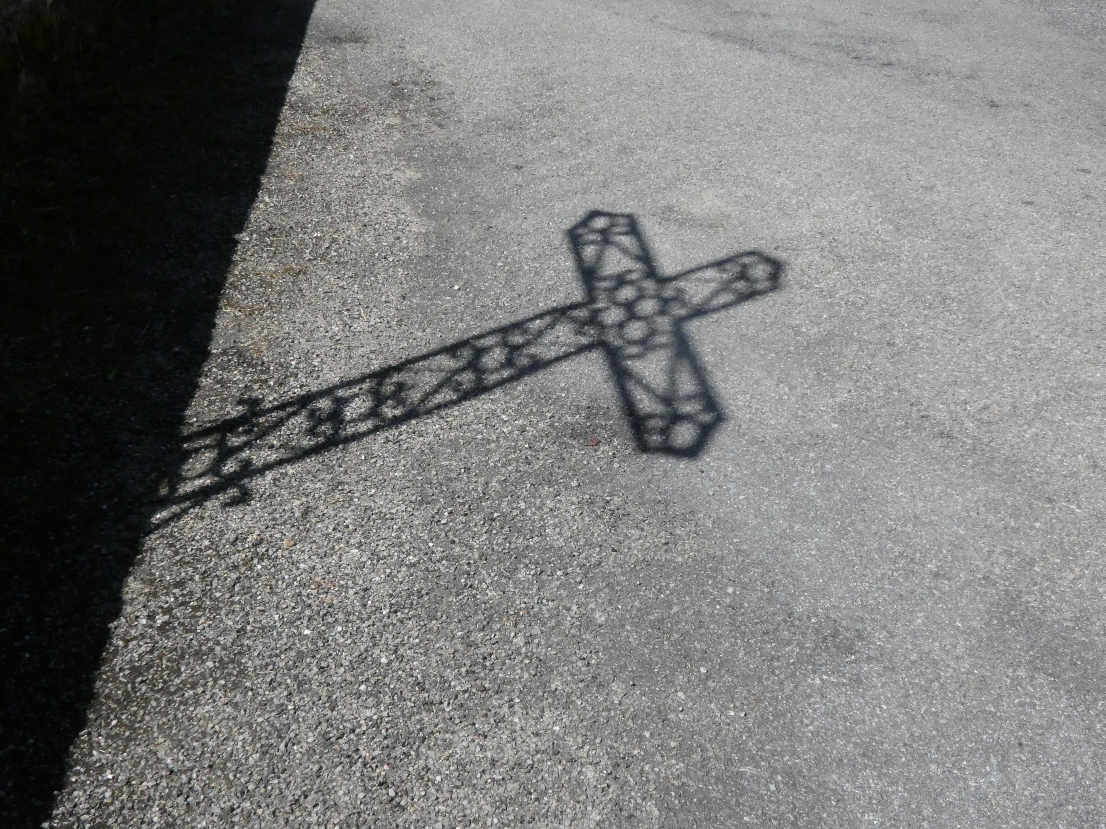Pont de Cirou, entre Tarn et Aveyron, France, août 2020 / Cirou Bridge , between Tarn and Aveyron, France, August 2020