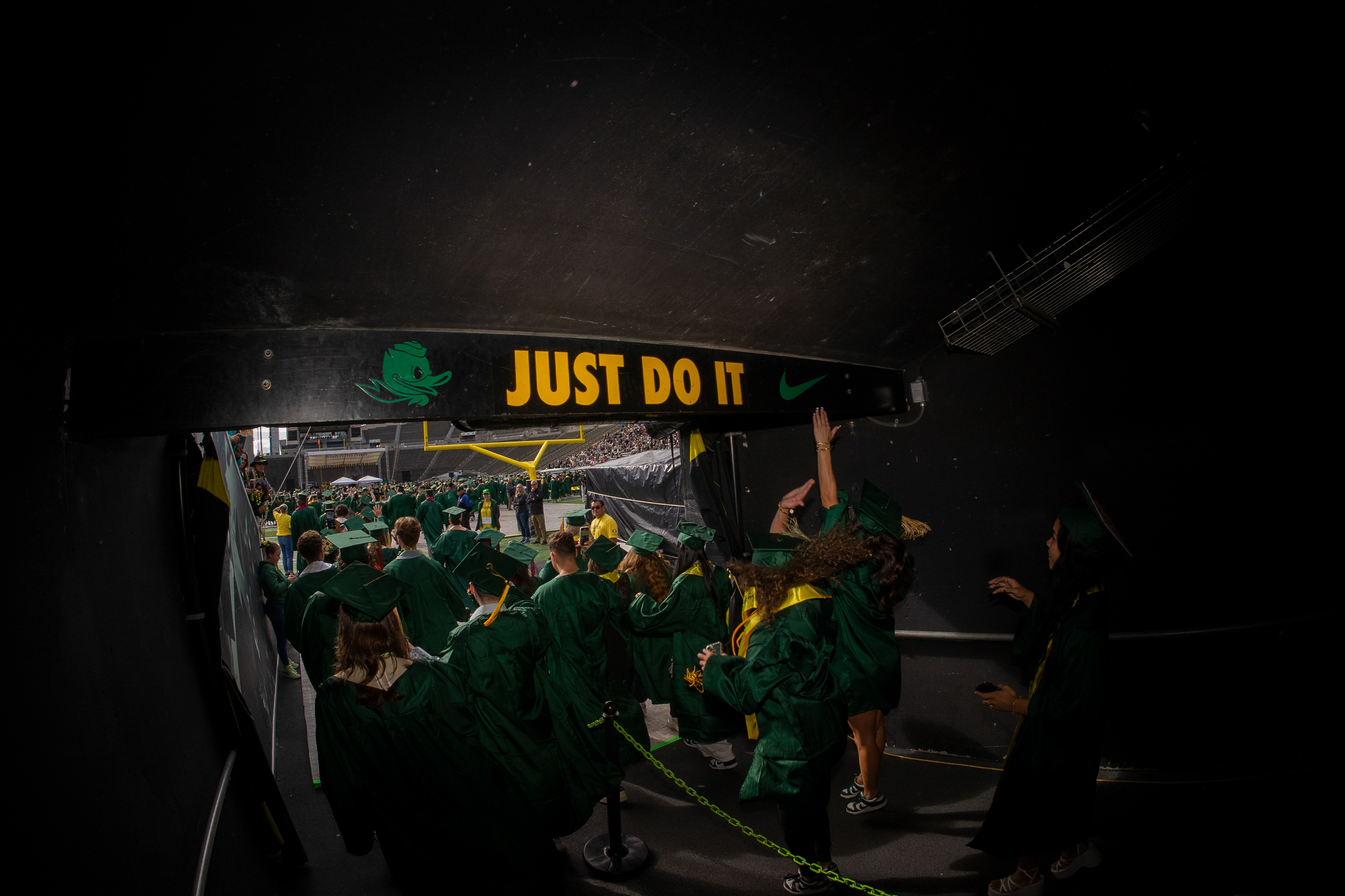 graduation at the university of oregon