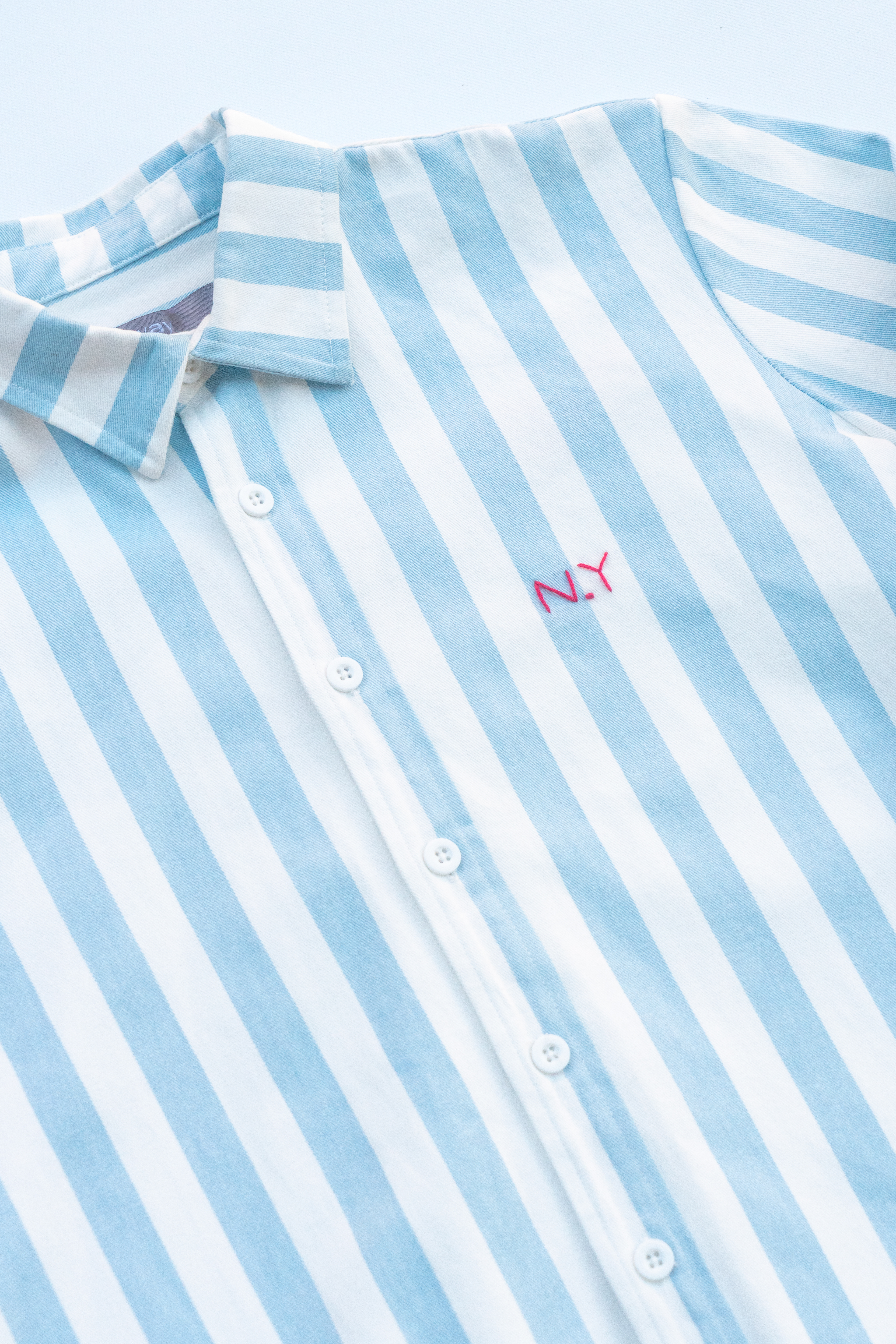 way forward button down