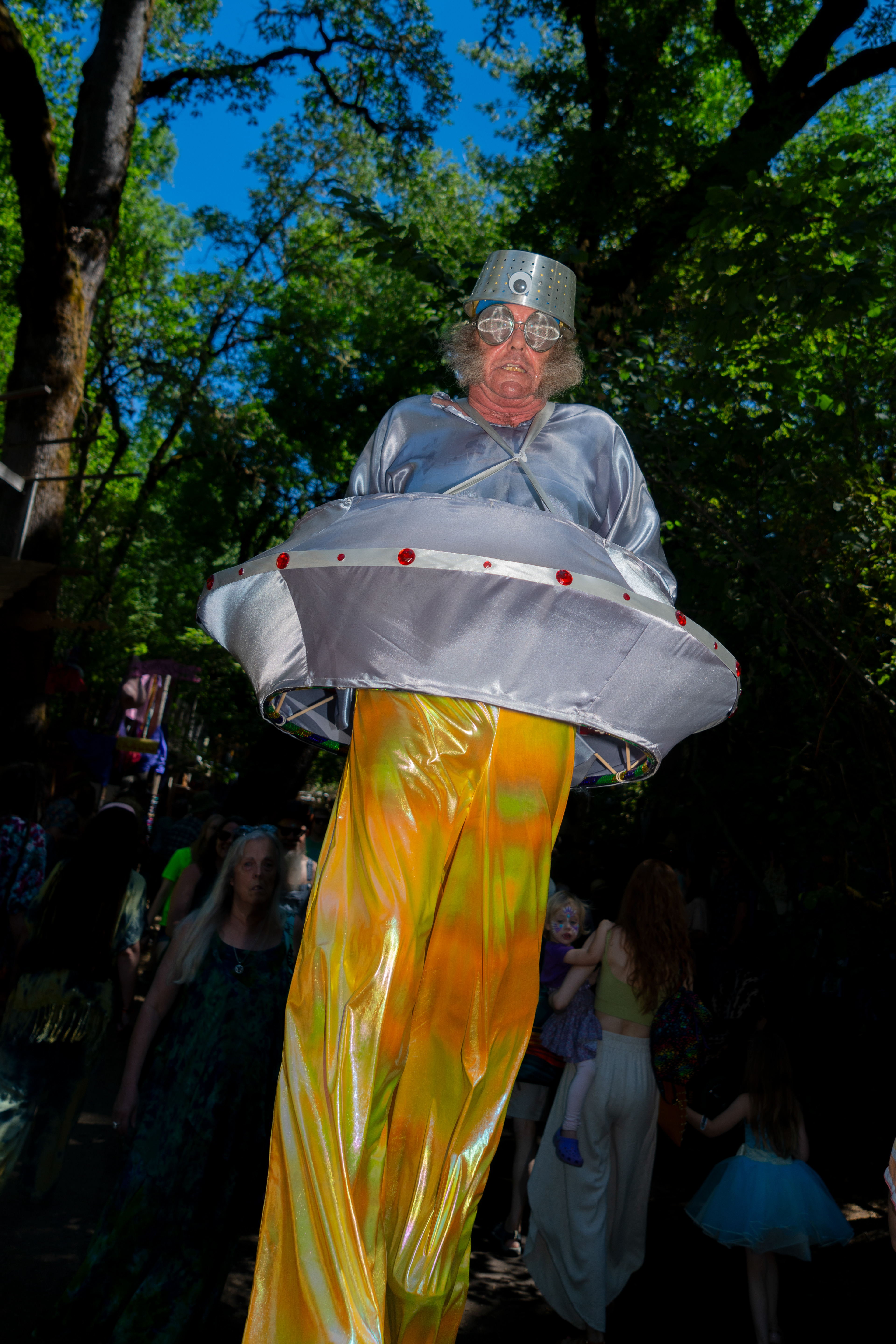 oregon country fair people watching