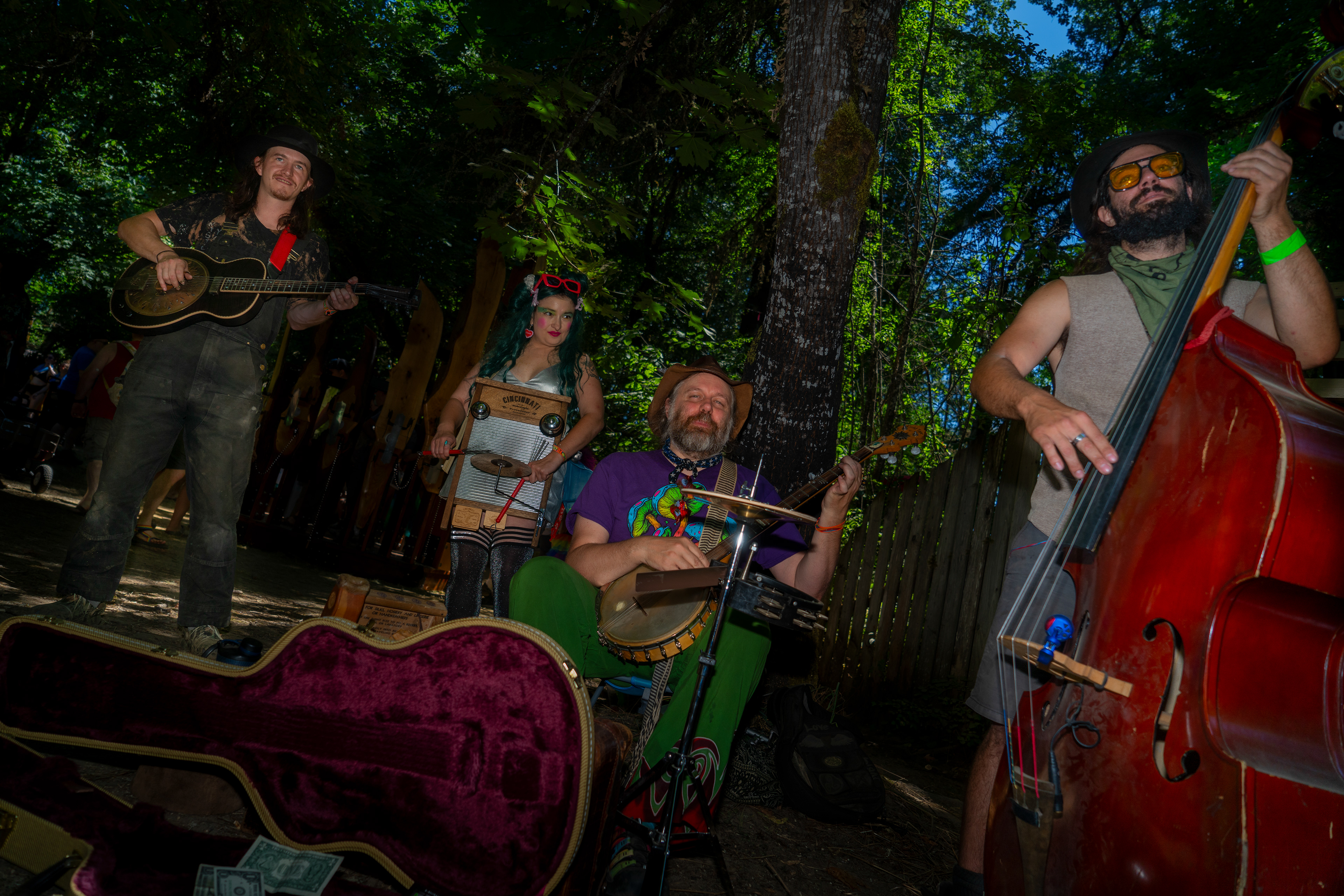 oregon country fair people watching