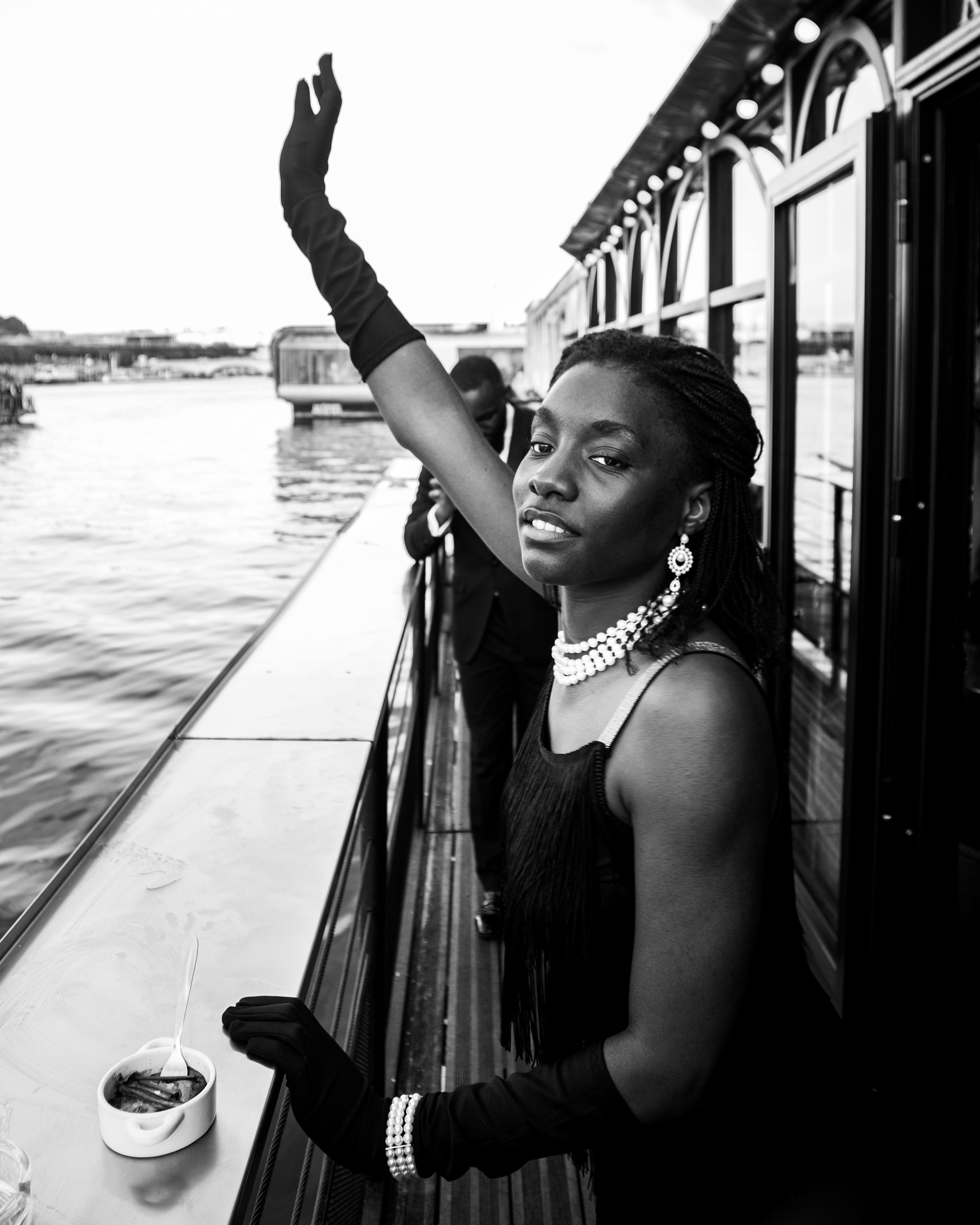 Suzy Bemba, notre talentueuse actrice dotée d'un talent immense pour la chanson.