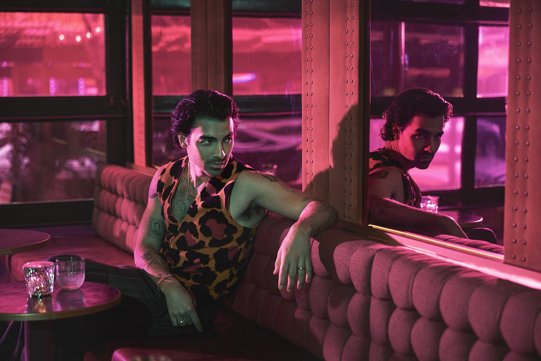 Picture of Joe Jonas Jonas brothers, Alexa magazine 