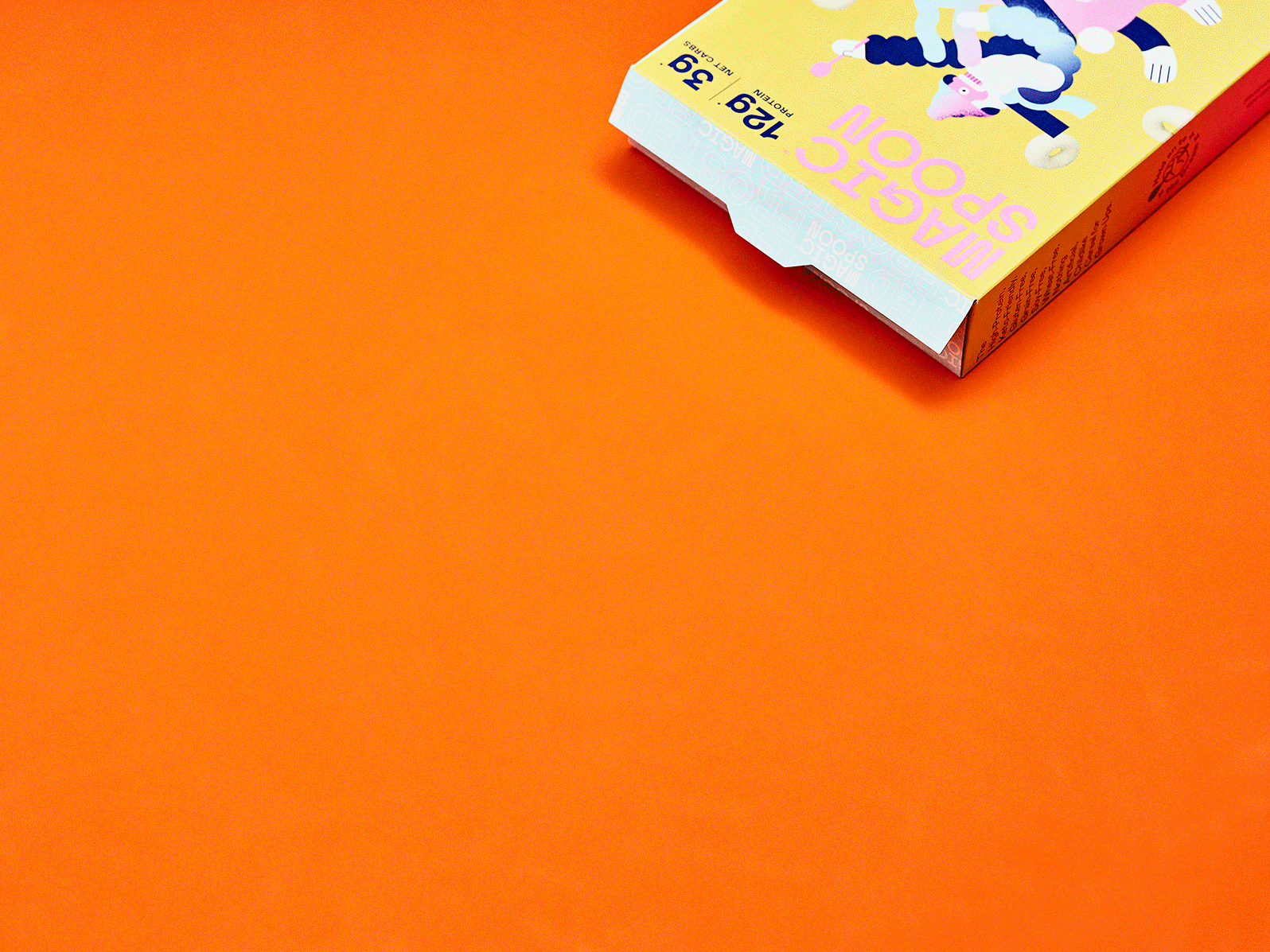 Clean visual effects and bright tones in Magic Spoon video, post-production by 33Post.