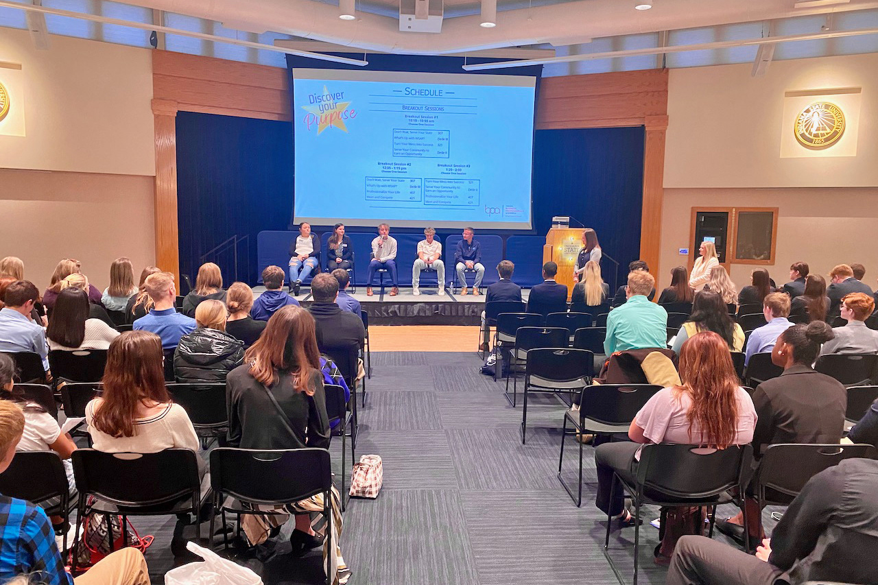 The College hosted the Indiana Business Professionals of America (BPA) Fall Leadership Conference on September 29, 2022. BPA is a national organization that supports students interested in business and technology.