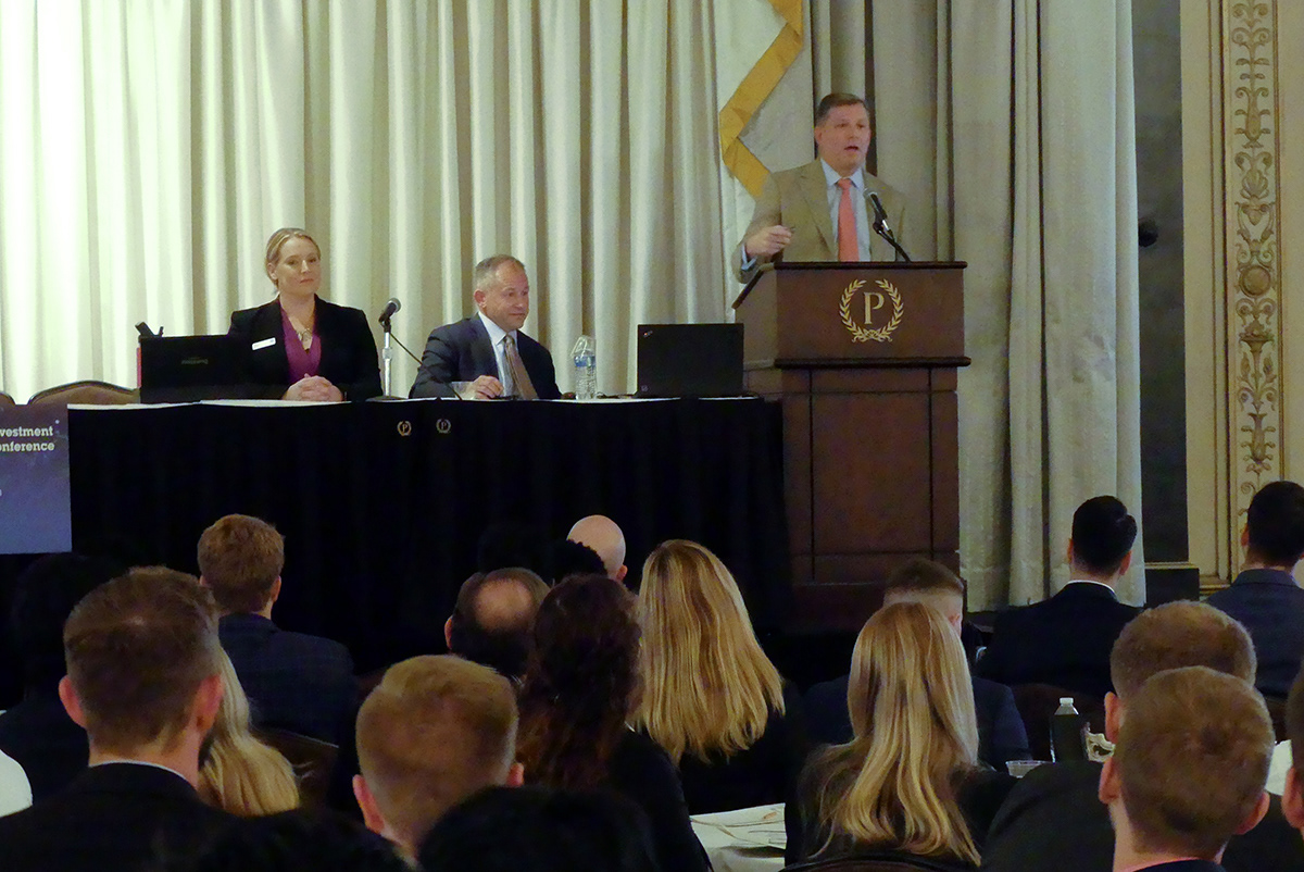 Tiffany Dolby, Charles Schwab & Co.; Buff Dormeier, CMT, Kingsview Partners; and Alvin Kressler, CMT Association