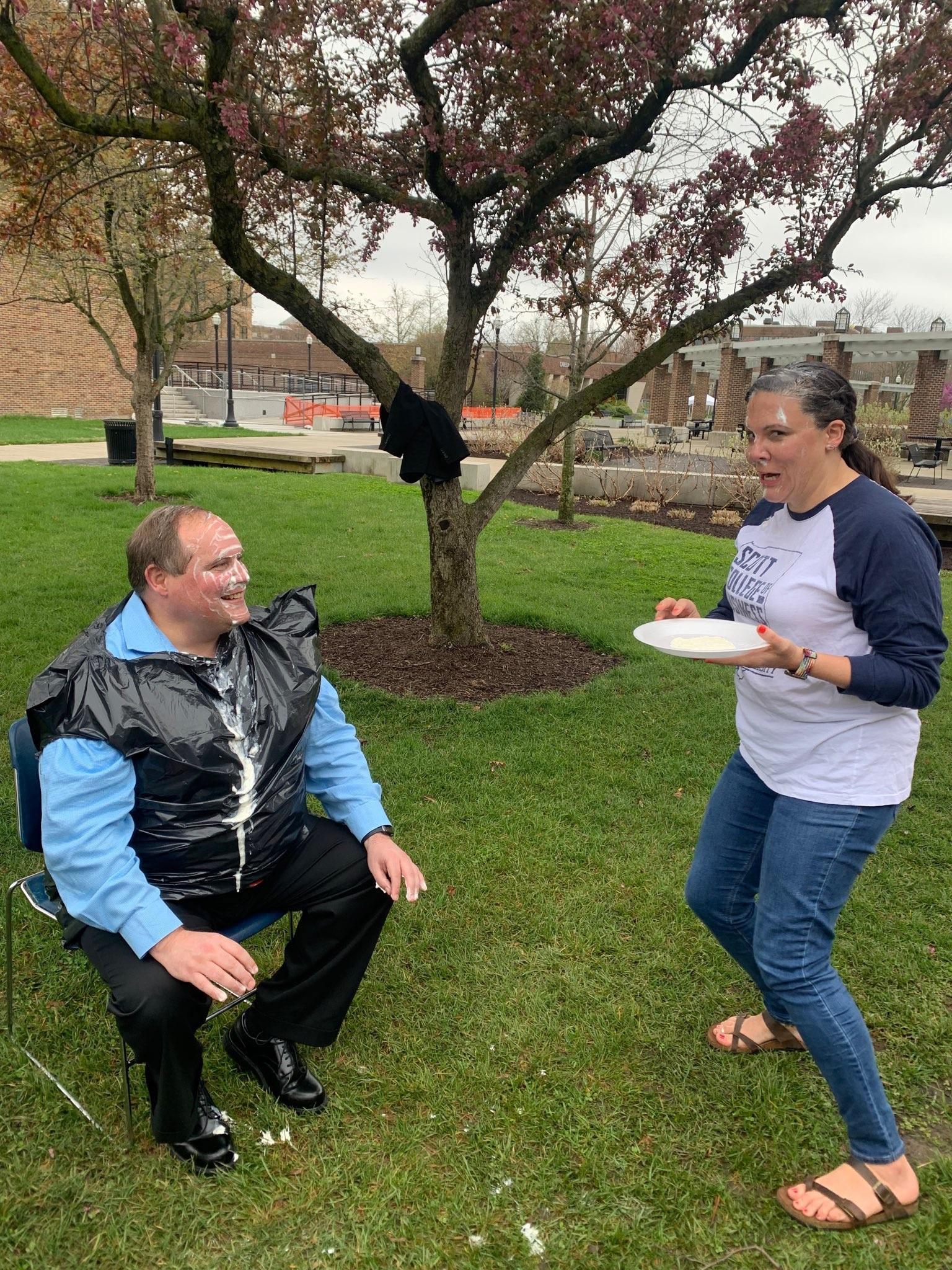 Delta Sigma Pi (Delta Tau) business fraternity fundraiser on Thursday, April 21, 2022. Dean Terry Daugherty and marketing professor Sara Williams