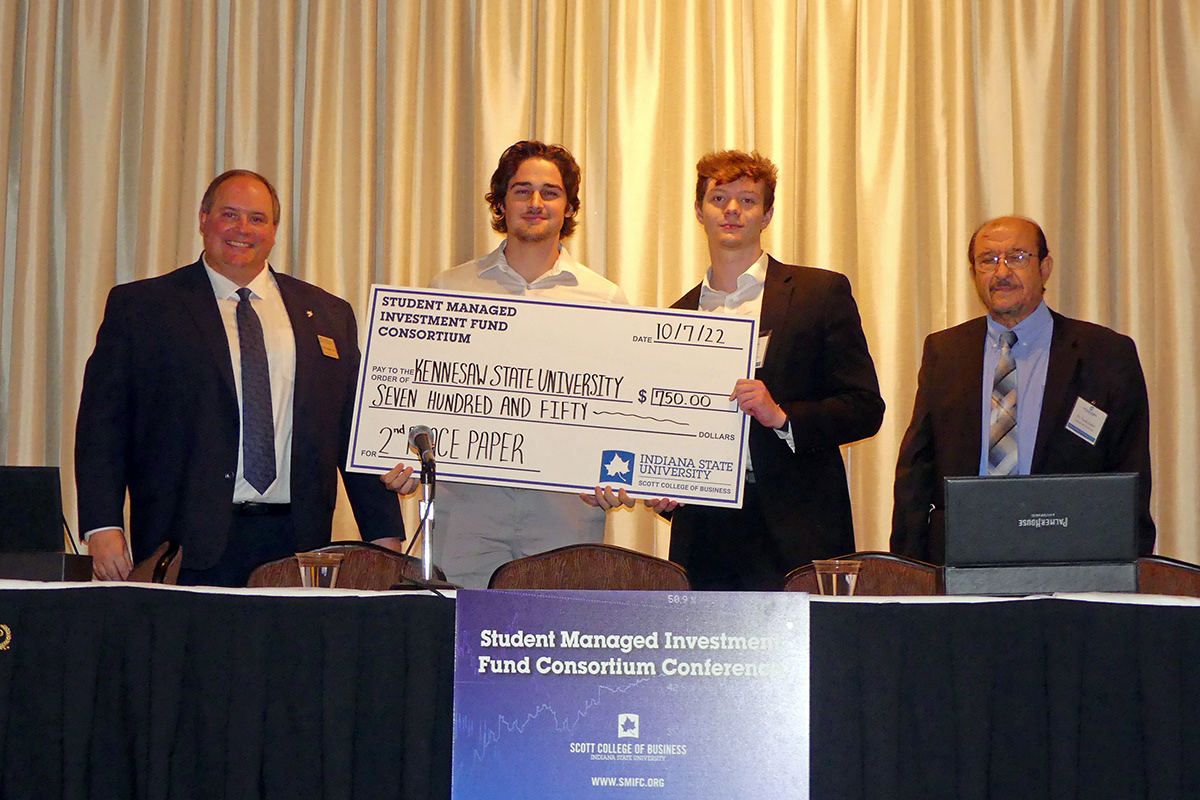 Kennesaw State University - 2nd Place - Firm Performance Analysis Paper Competition