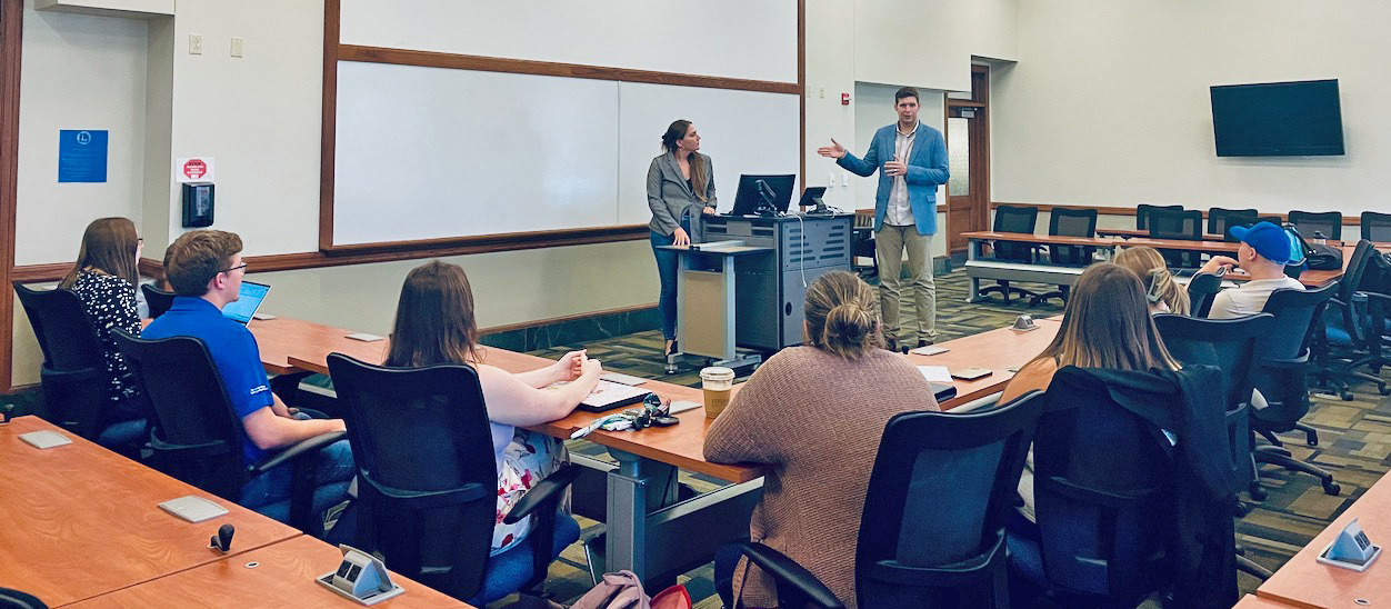 Alumni Nick Dachota and Jessica Dachota of Deloitte return to the college for a recruitment event - September 12, 2022