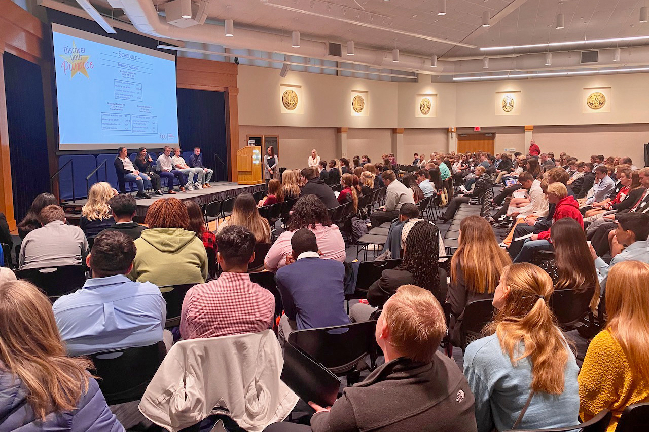 The College hosted the Indiana Business Professionals of America (BPA) Fall Leadership Conference on September 29, 2022. BPA is a national organization that supports students interested in business and technology.