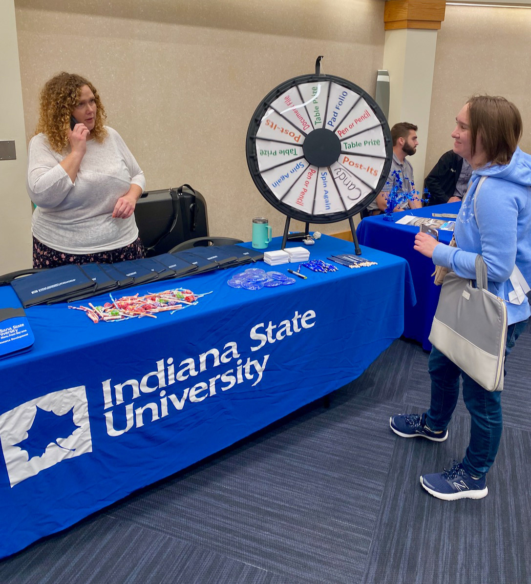 Majors Fair - Amber Clark, who is a senior instructor for HRD