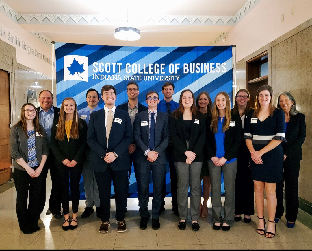 Members of Beta Gamma Sigma induction ceremony, April 19, 2022