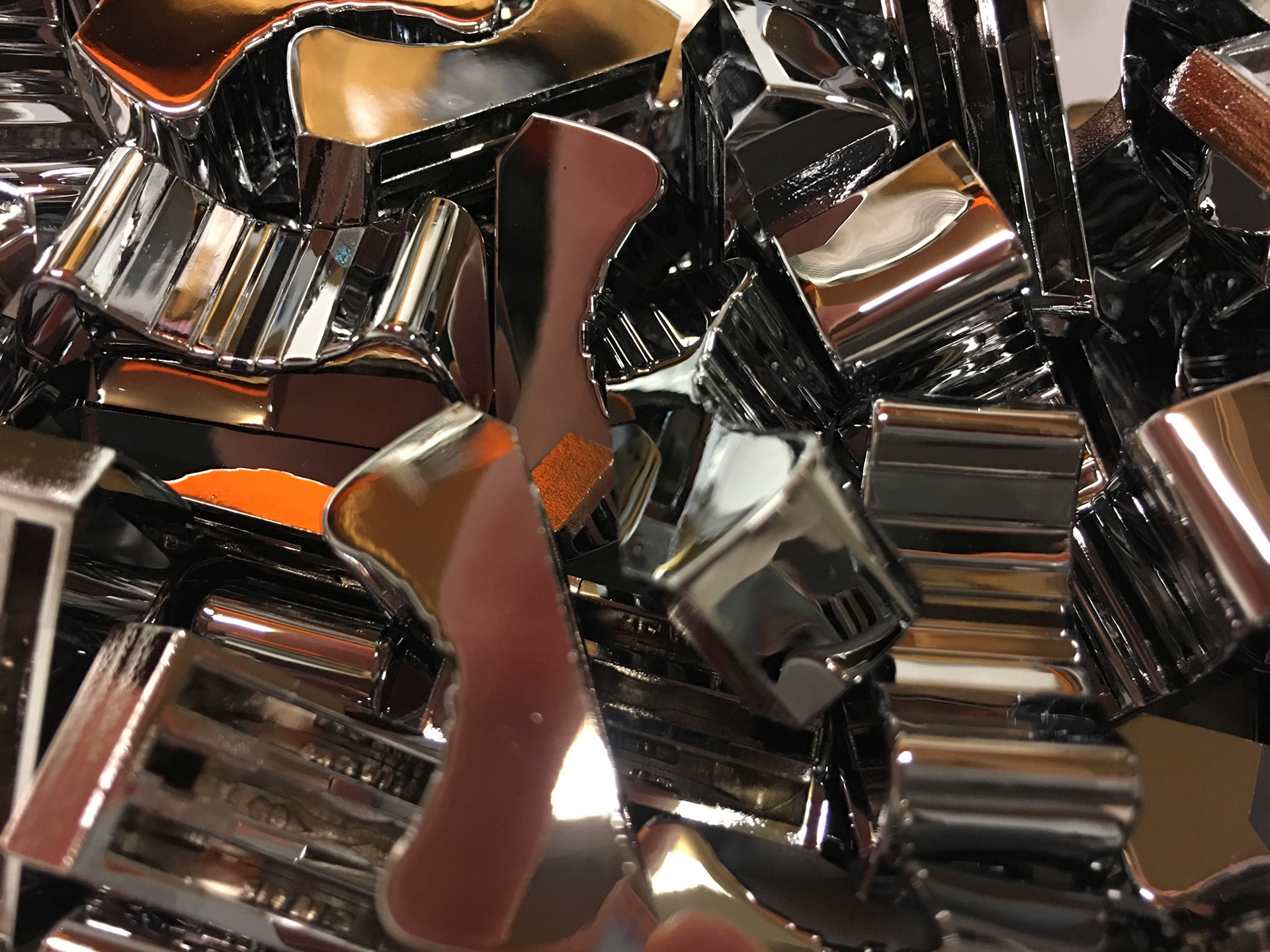 Capacitive fader knobs