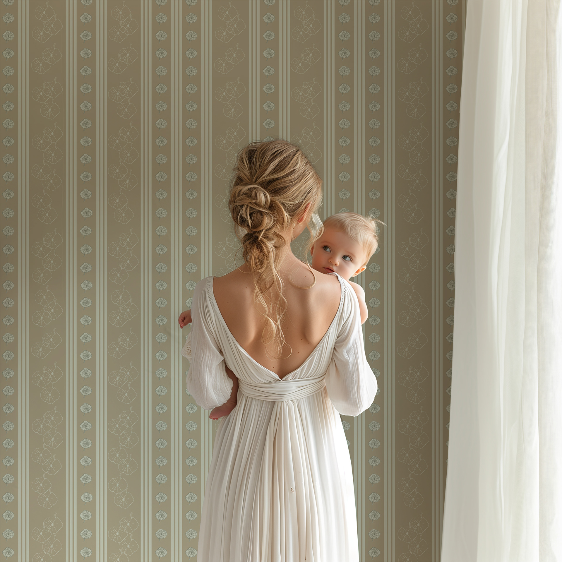 Heirloom Bloom Wallpaper