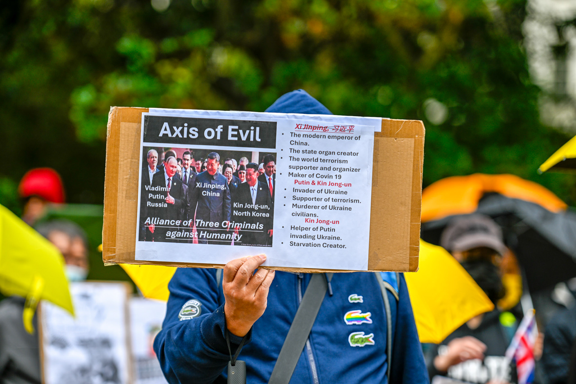 London, UK, 28th September 2025: 11th Anniversary march to commerate the pro democracy protest in Hong Kong in 2014 called the yellow umbrella revolution, monkeybutlerimages/ alamy live news