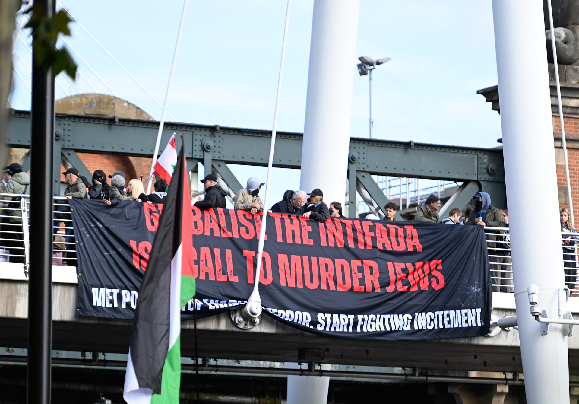 London, UK, 11th October 2025: tens of thousands of protestors marched through the streets of London against the continued crsis in Gaza, Monkey Butler Images / Alamy Live News