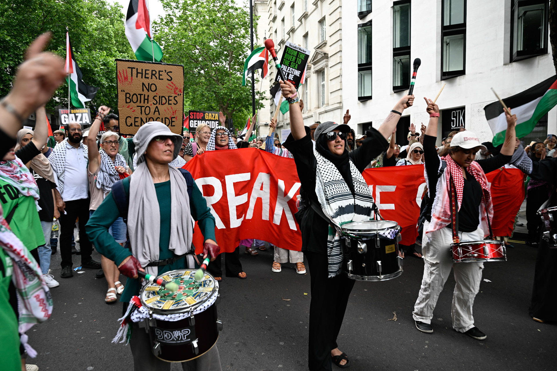 Tens of thousands of protestors marched against Israeli action against Gaza and Iran, London, UK, 21st June 2025