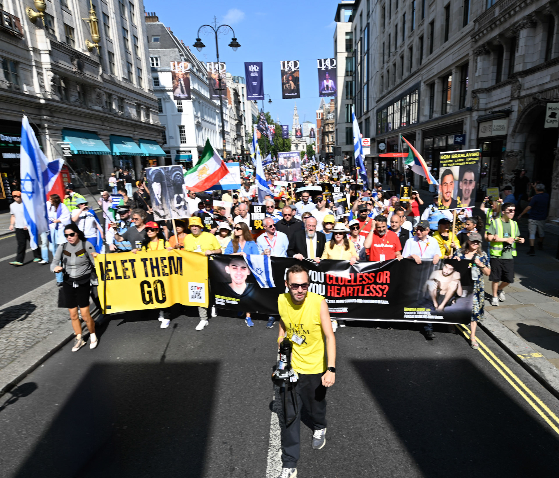 London, UK, 10th August 2025: March by pro Israeli supporters demanding the release of hostages held in Gaza by Hamas, Monkey Butler Images / Alamy Live News