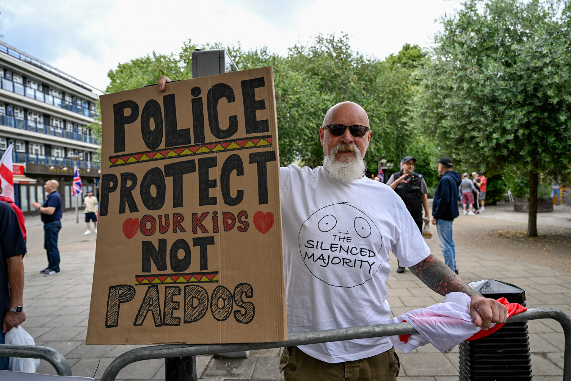 London, UK, 2nd August 2025, Protest outisde of the Thistle Hotel Barbican supporting migrant residents and challenging a counter protest
