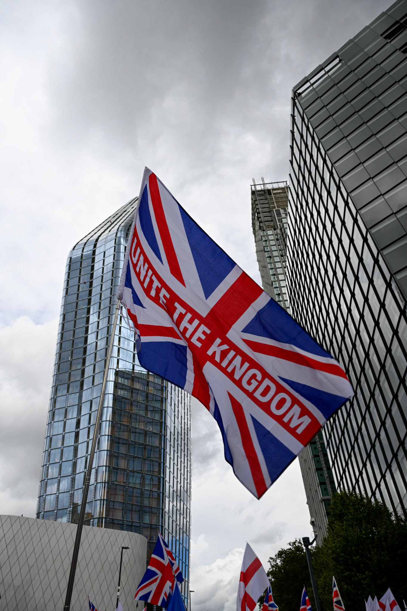 London, UK, 13th September: Approximately 100,000 supporters of Tommy Robinson march through central London,  monkeybutlerimages/alamy live news