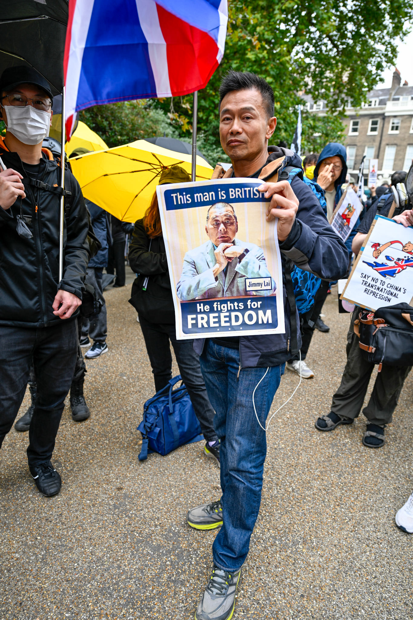 London, UK, 28th September 2025: 11th Anniversary march to commerate the pro democracy protest in Hong Kong in 2014 called the yellow umbrella revolution, monkeybutlerimages/ alamy live news