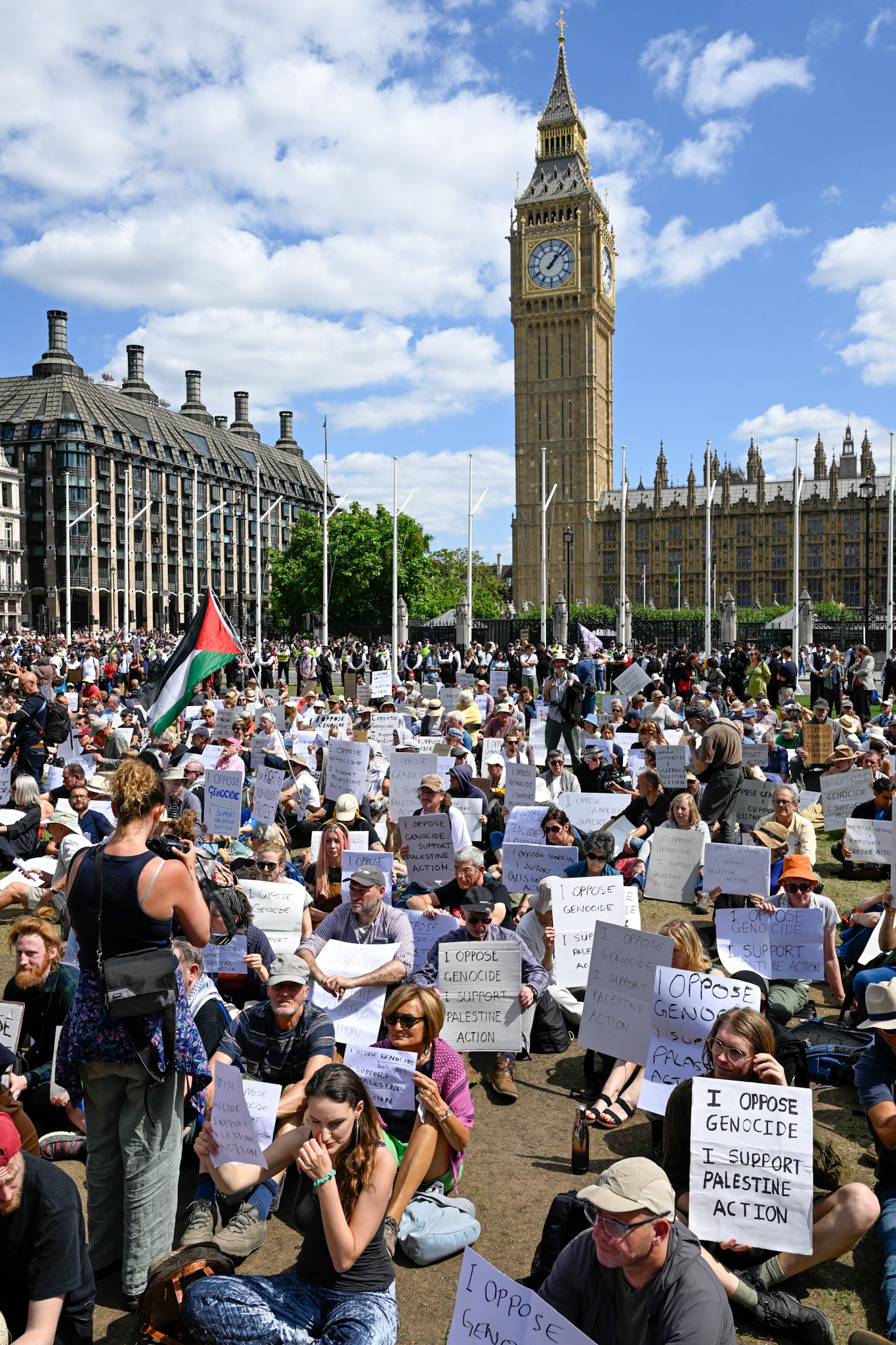 Hundreds of supporters of proscribed terrorist group Palestine Action were arrested on Parliament Square
