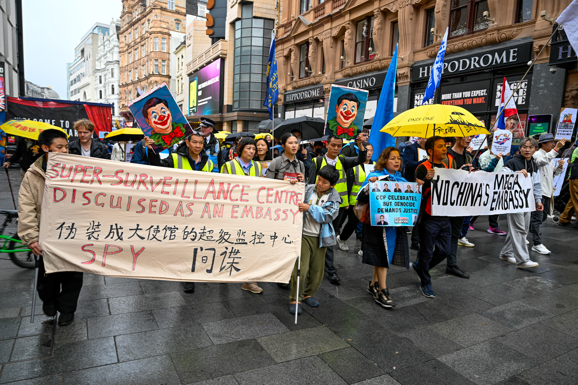 London, UK, 28th September 2025: 11th Anniversary march to commerate the pro democracy protest in Hong Kong in 2014 called the yellow umbrella revolution, monkeybutlerimages/ alamy live news