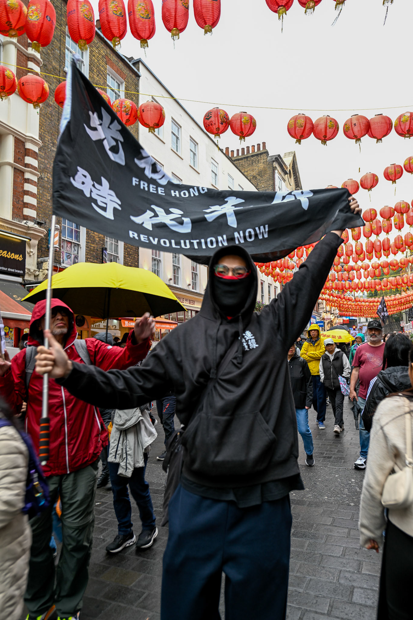 London, UK, 28th September 2025: 11th Anniversary march to commerate the pro democracy protest in Hong Kong in 2014 called the yellow umbrella revolution, monkeybutlerimages/ alamy live news