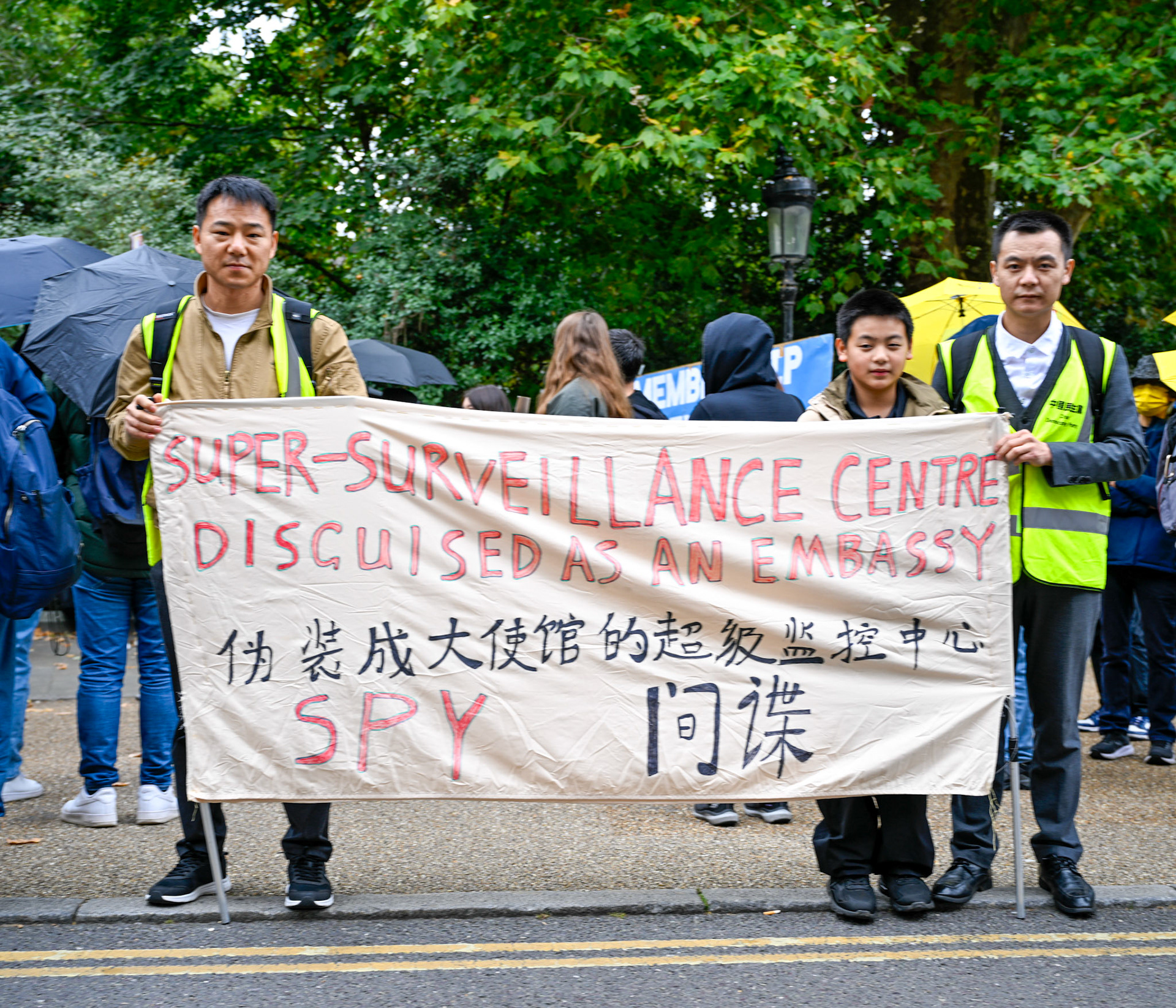 London, UK, 28th September 2025: 11th Anniversary march to commerate the pro democracy protest in Hong Kong in 2014 called the yellow umbrella revolution, monkeybutlerimages/ alamy live news