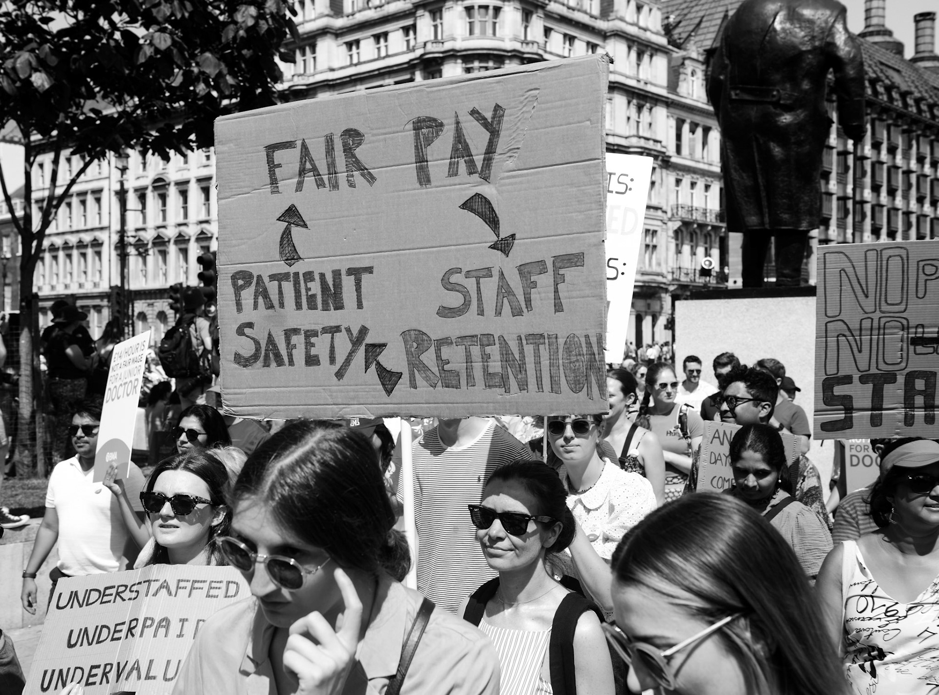 Striking Junior Doctors March in London to Parliament Square over fair pay demands 16/06/23