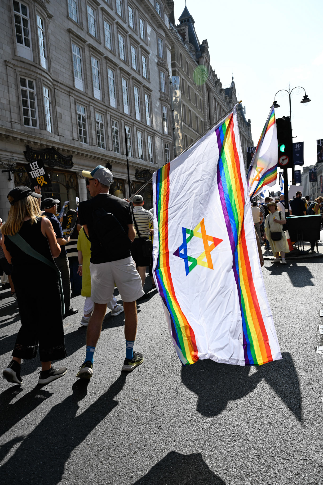 London, UK, 10th August 2025: March by pro Israeli supporters demanding the release of hostages held in Gaza by Hamas, Monkey Butler Images / Alamy Live News