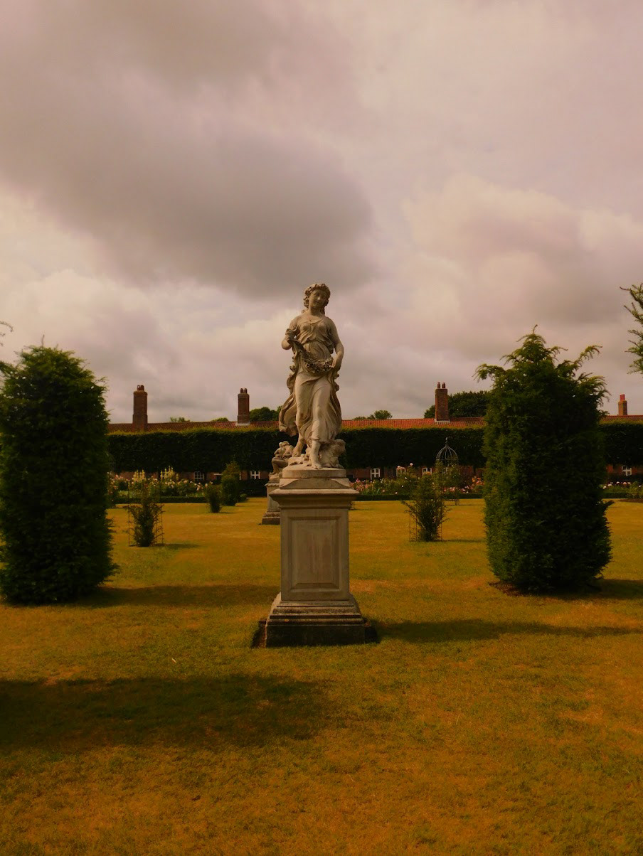 Gardens at Hampton Court Palace
